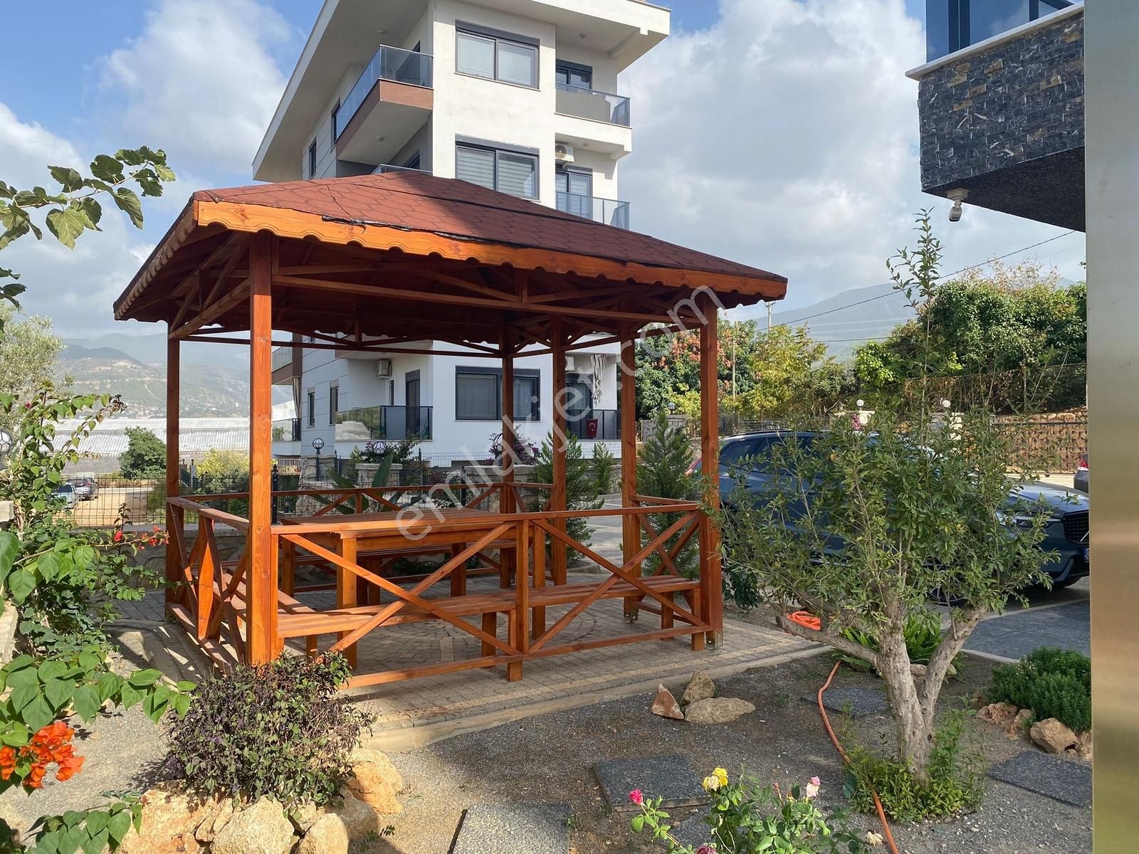 2+1 Sıfır Daire Alanya Oba Bal Lıfe Sitesi - Görsel 11