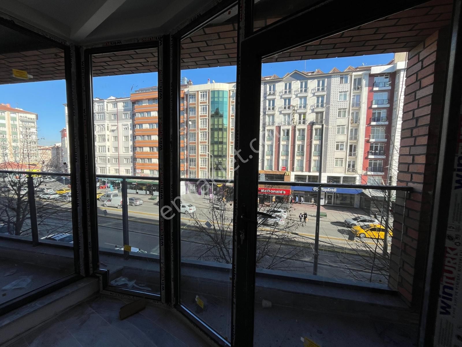 Bess'den Üniversite Cad. Üzerinde Yeni Proje'de Satılık Daire - Görsel 13