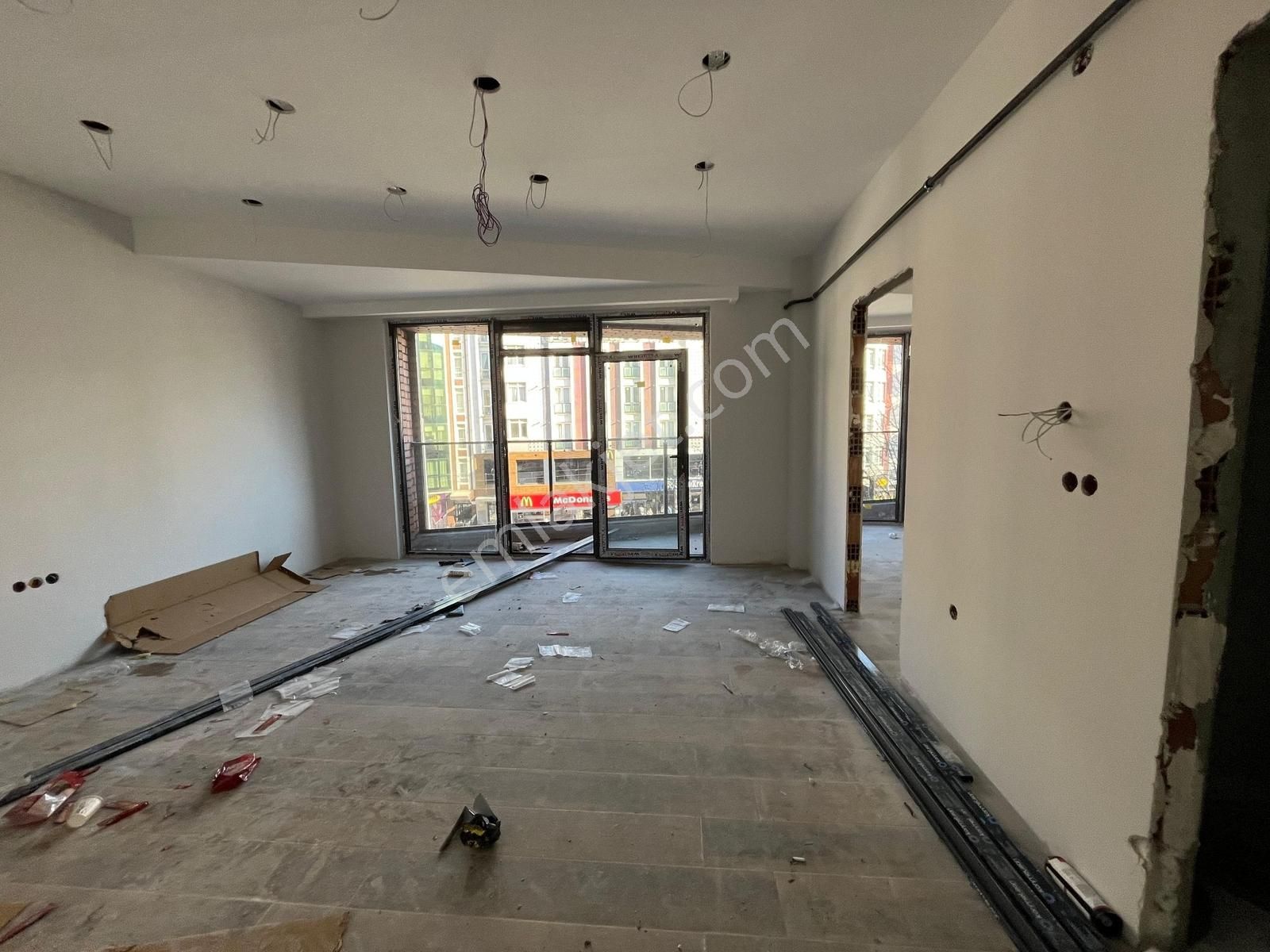 Bess'den Üniversite Cad. Üzerinde Yeni Proje'de Satılık Daire - Görsel 2