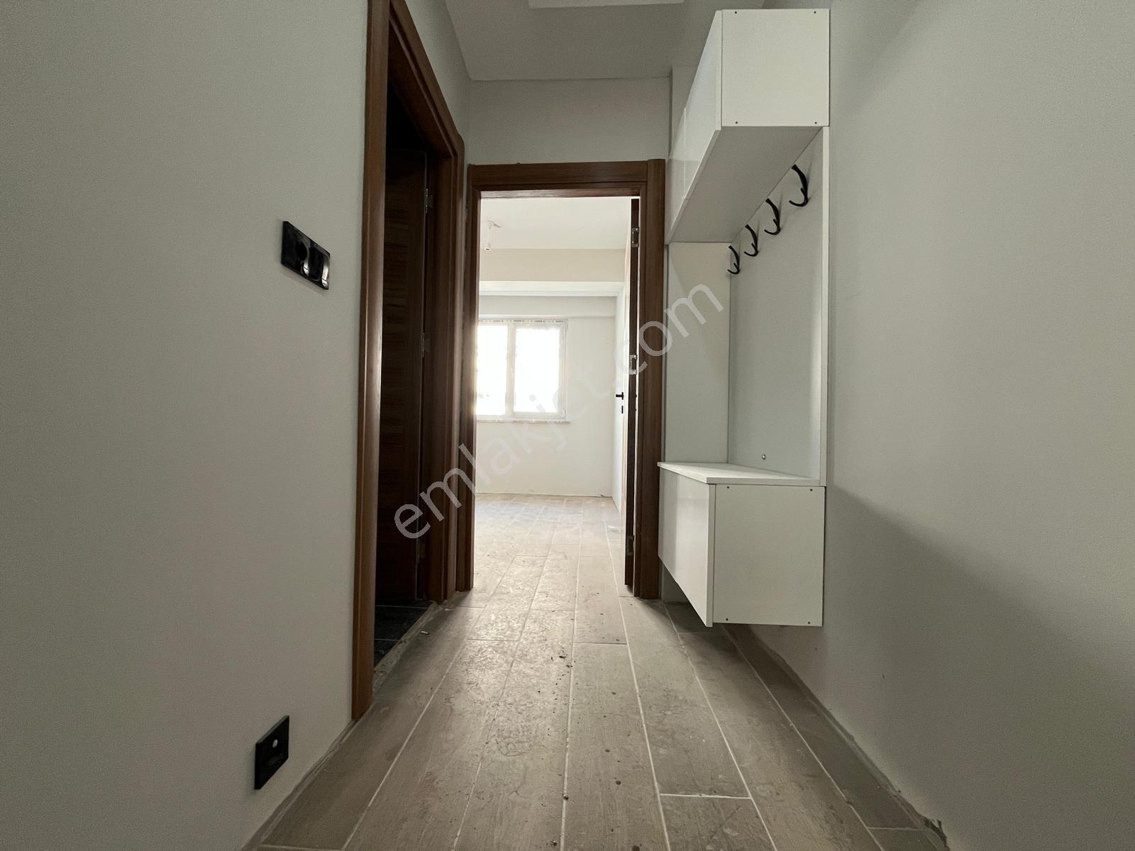 Büyükdere Mahallesi Aynı Binada 4 Adet Sıfır Satılık 1+1 - Görsel 6