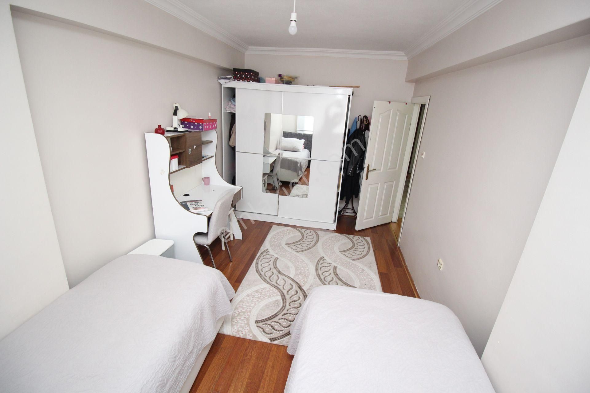 Emre Emlaktan Elvankent'de 14.cd Yanı Dubleks 5+1 Süper Geniş Satılık Daire - Görsel 14