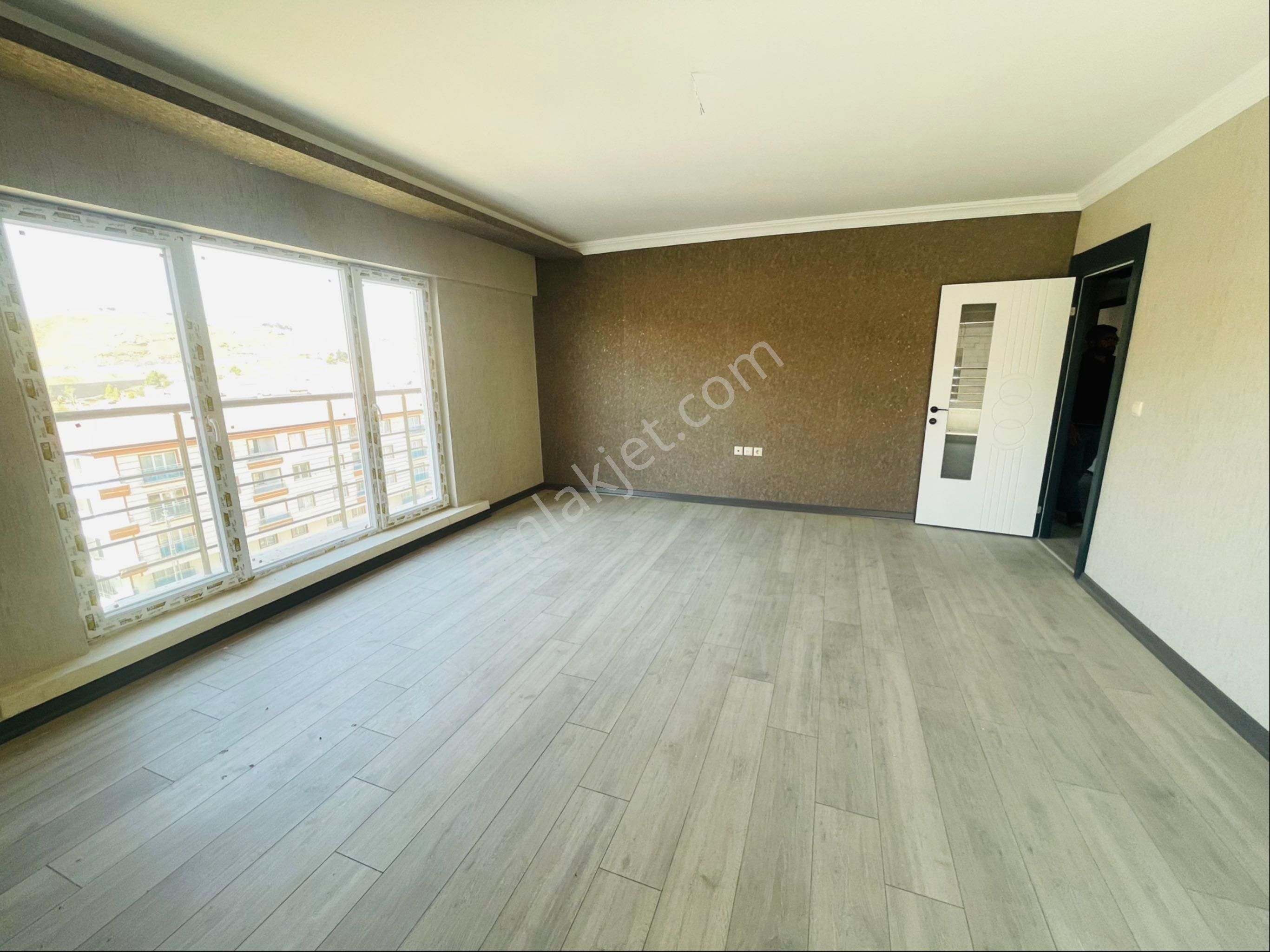 Öz Eda Emlaktan Bağlum Hisar Da Satılık Ful Yapılı 2+1 Ve 3+1daireler - Görsel 6