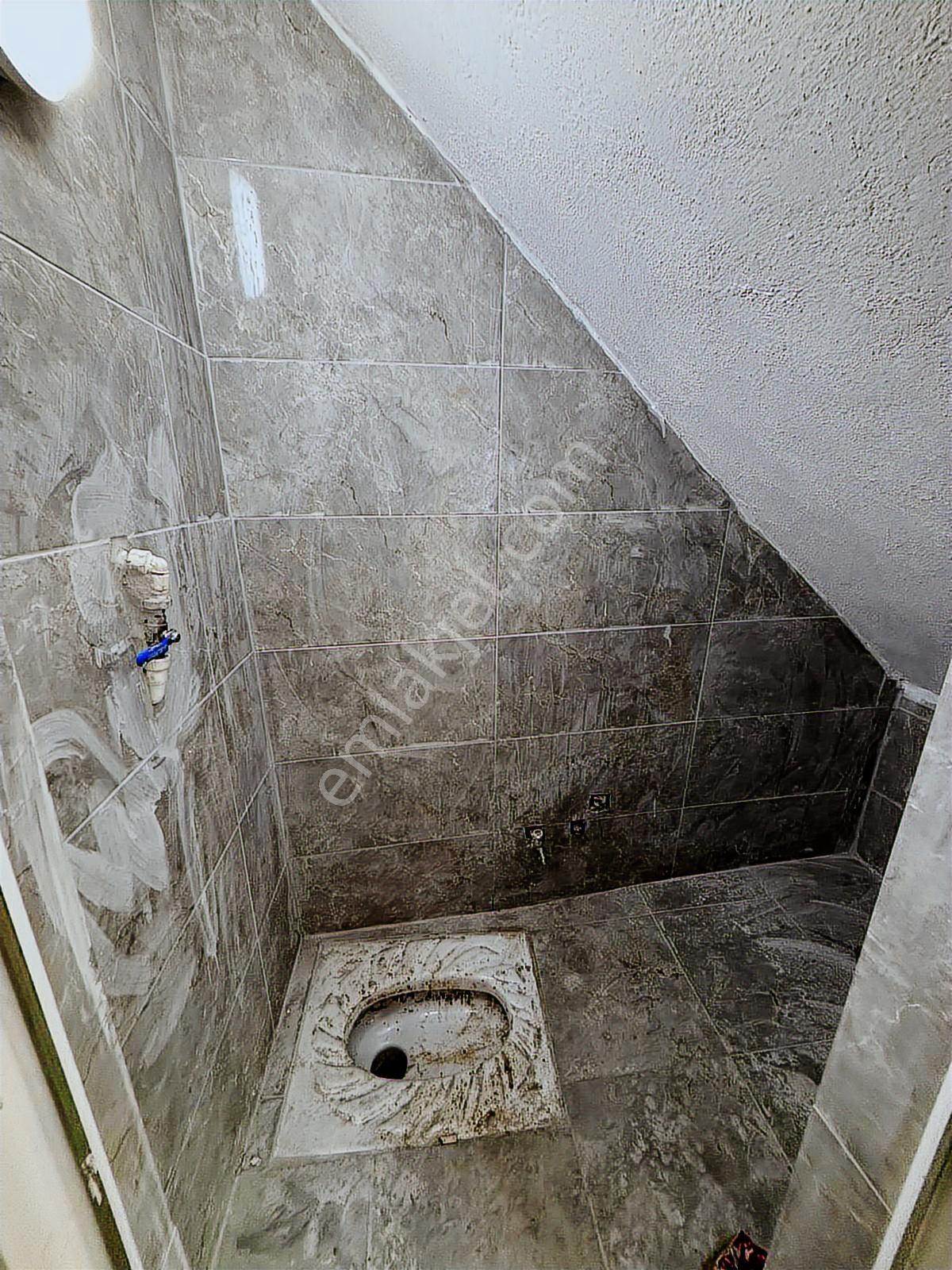 Çizgi Gayrimenkul'den Maltepe'de Merkezde Ofis-dükkan Kiralık - Görsel 8