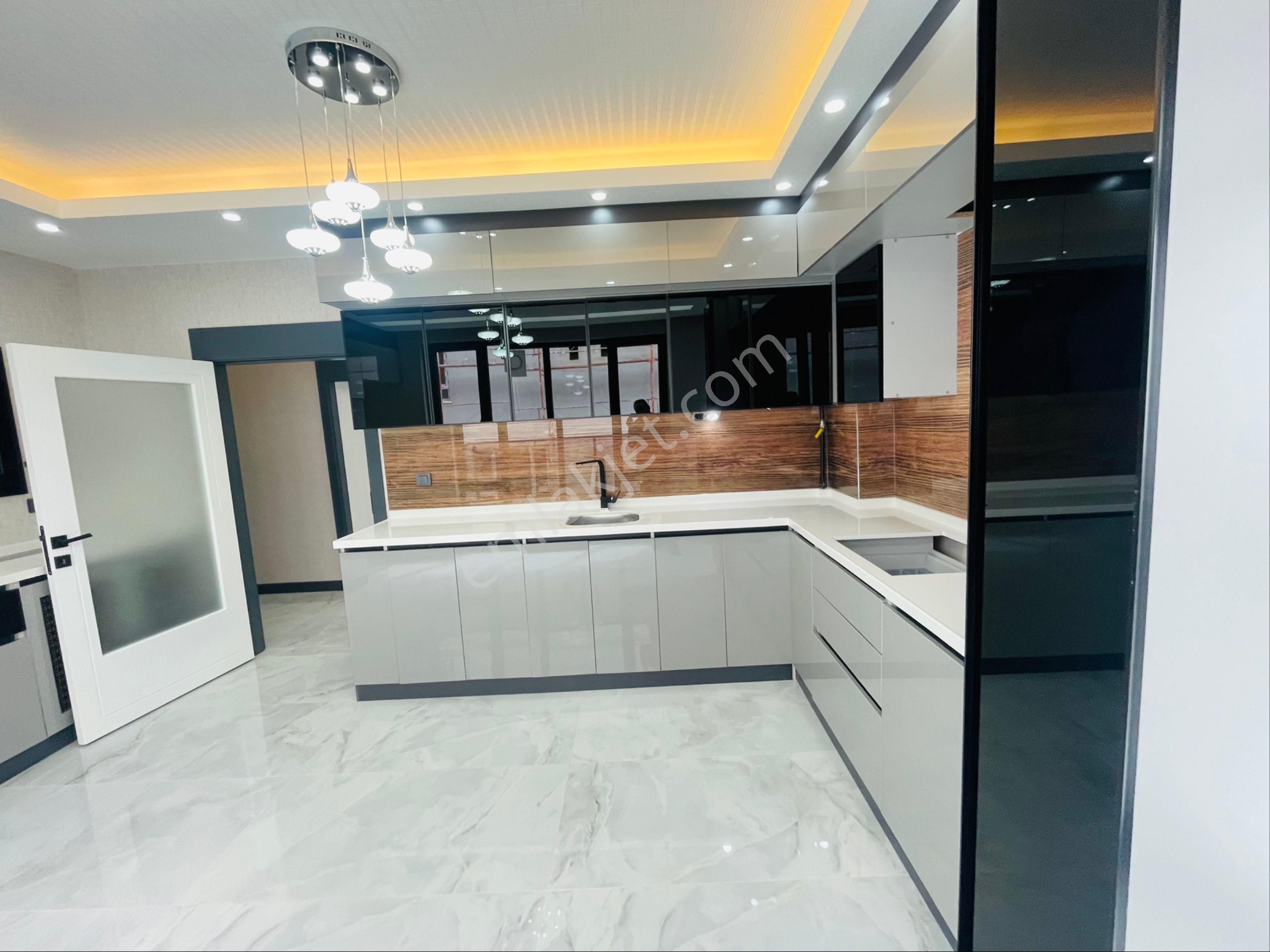 Keçiören Bağlum Hisar Mhlsn De Satılık 3+1 Örnek Daire - Görsel 13