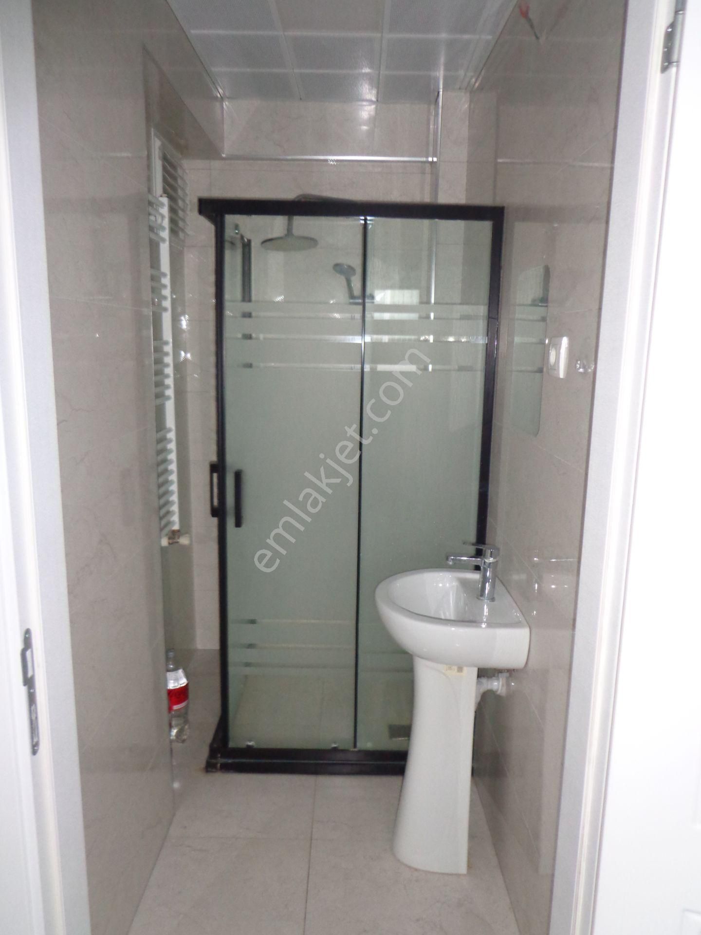 Cevizlidere Merkezinde Yıldırım Kule Yanında - Görsel 18