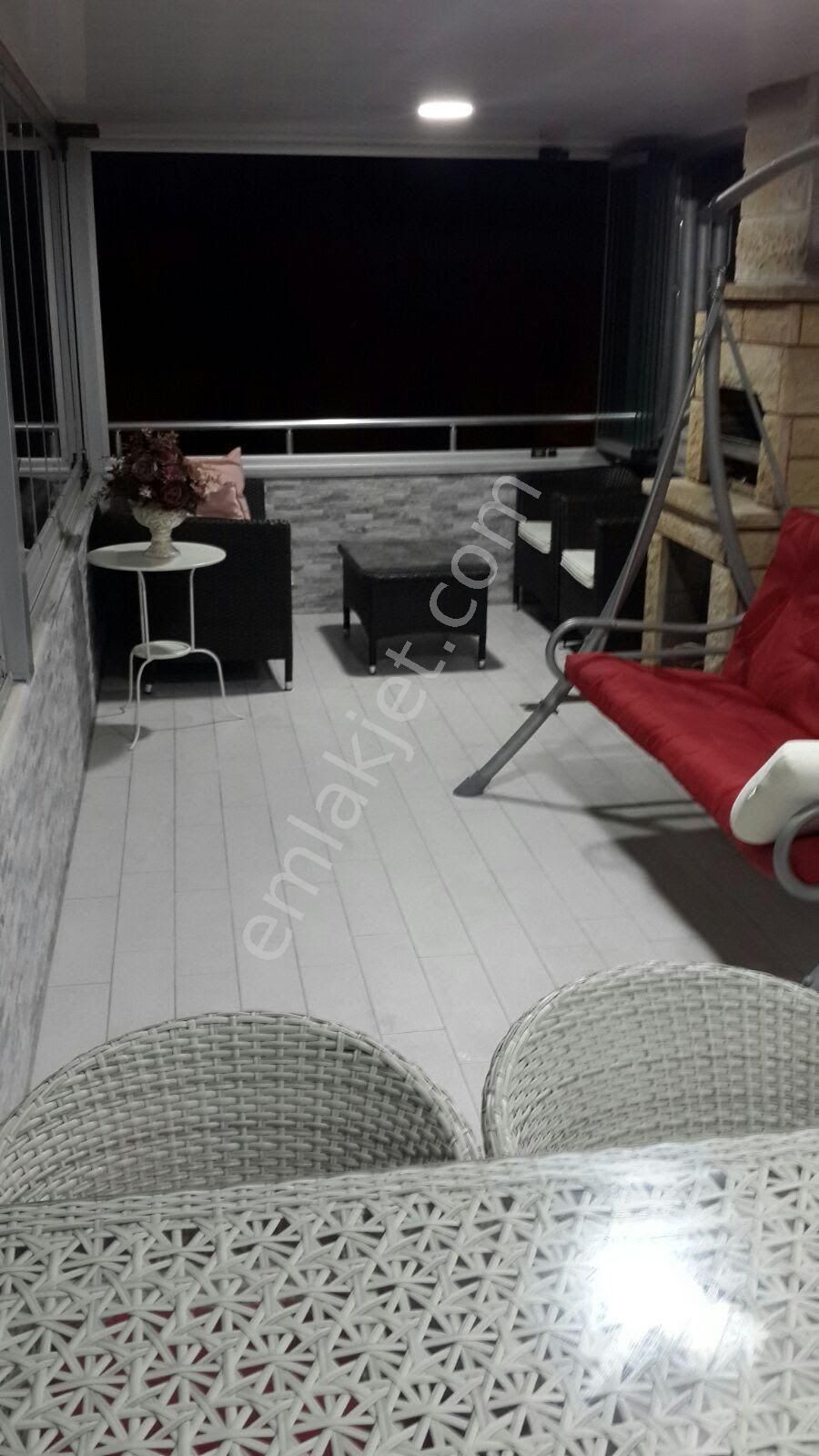 Pendik Güzelyalı Satılık Krediye Uygun 4+2 220m2 E-5 Yakın 2 Daire Lüx Dublex