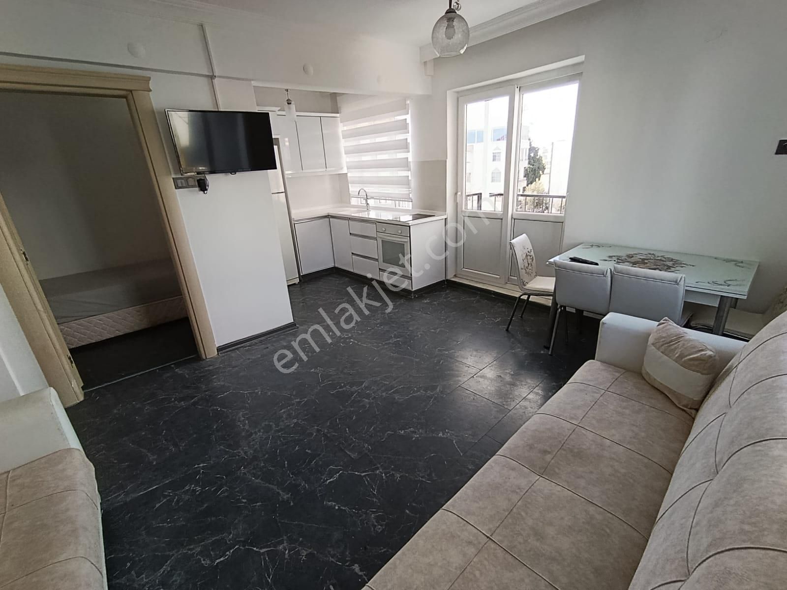 Didim Çamlık Mah.denize 200 Mt Mesafede Satılık 2+1 Eşyalı Daire - Görsel 11