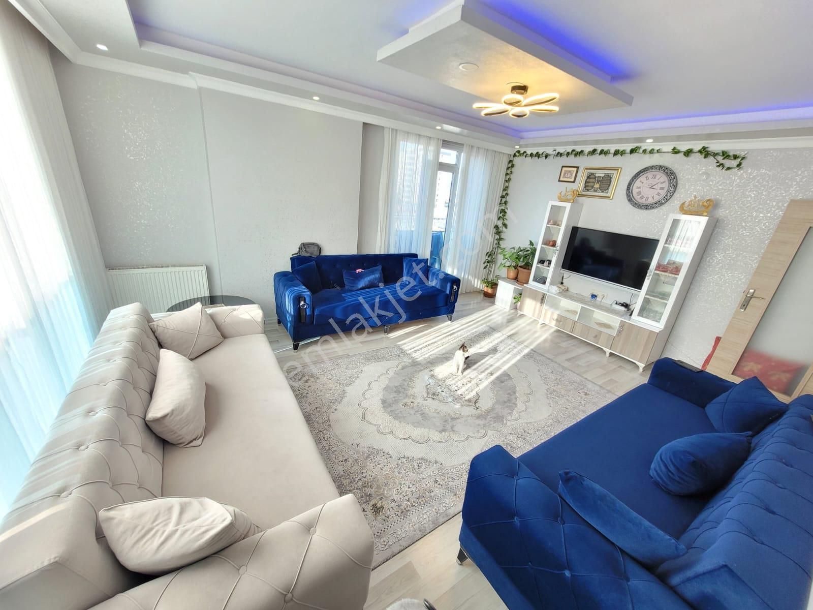 Üç Karedşler'den Eski Habipler Mh 3+1 Asansörlü Otoparklı 125m2 Lüx Ara Kat - Görsel 4