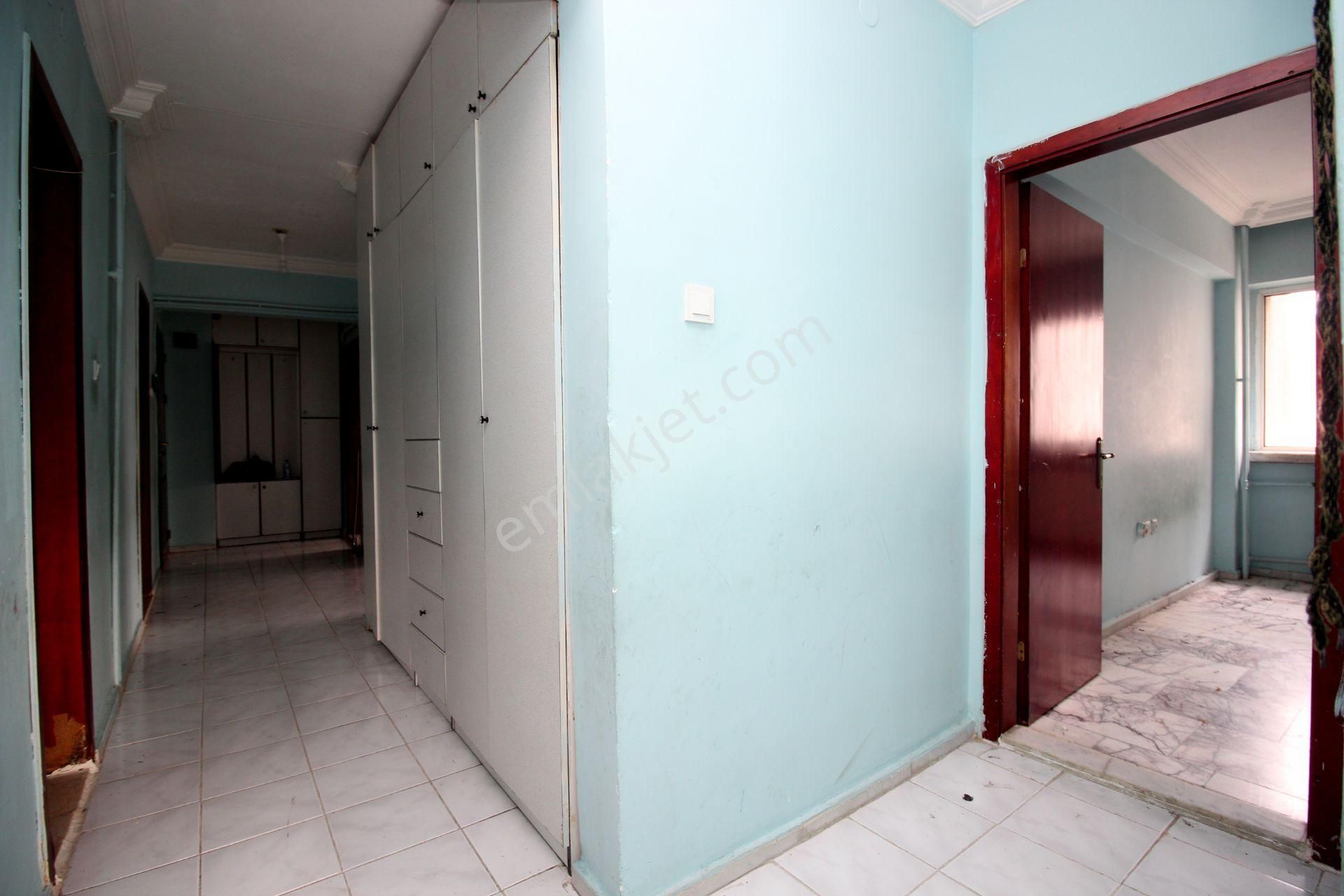 Emre Emlaktan Elvankent'te Gimsa Yanı Site İçi Arakatta 3+1 Satılık Daire - Görsel 23