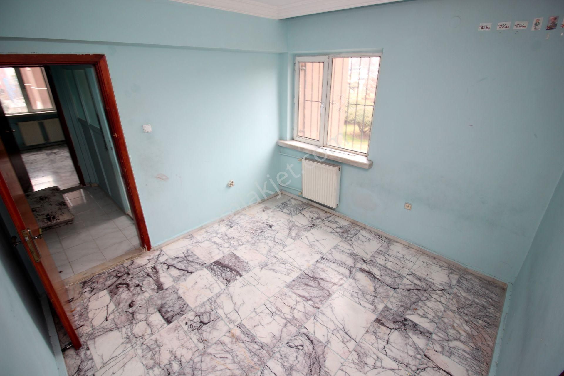 Emre Emlaktan Elvankent'te Gimsa Yanı Site İçi Arakatta 3+1 Satılık Daire - Görsel 11