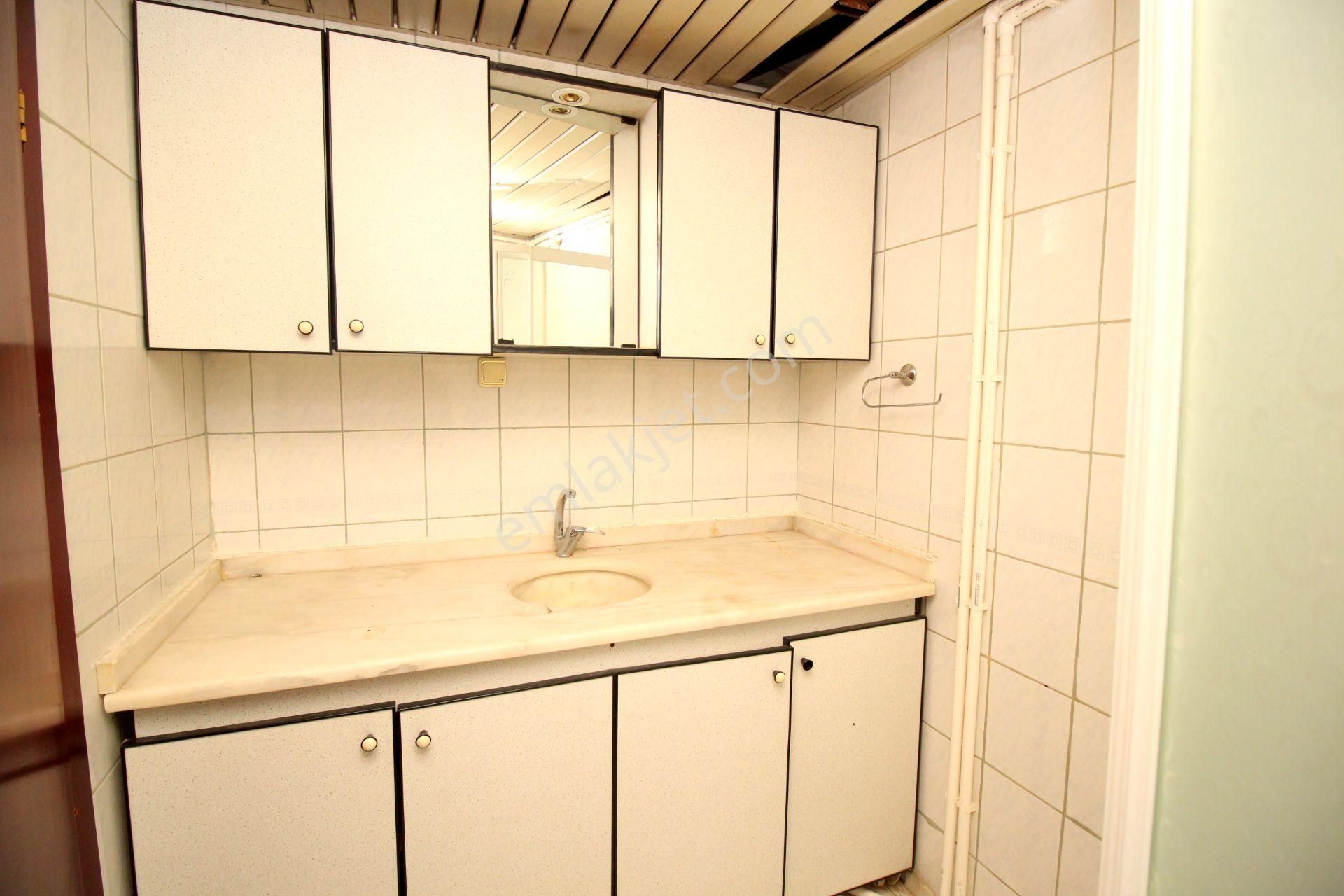 Emre Emlaktan Elvankent'te Gimsa Yanı Site İçi Arakatta 3+1 Satılık Daire - Görsel 20