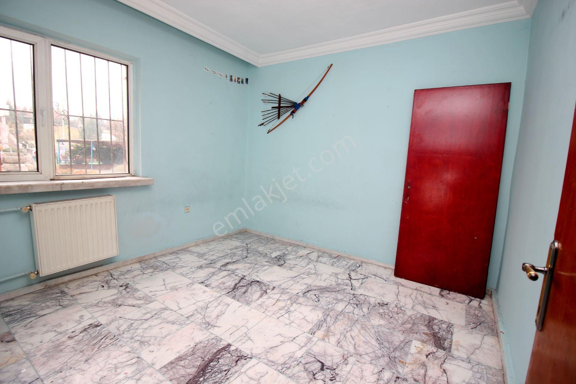 Emre Emlaktan Elvankent'te Gimsa Yanı Site İçi Arakatta 3+1 Satılık Daire - Görsel 10