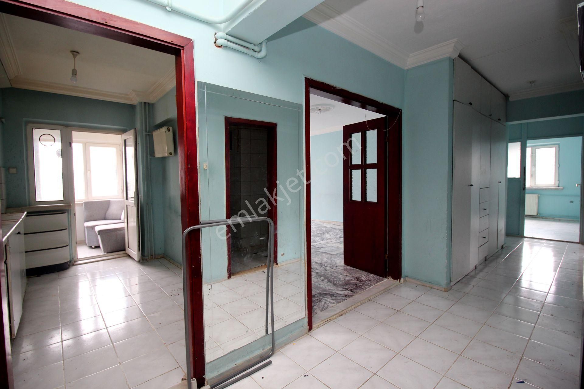 Emre Emlaktan Elvankent'te Gimsa Yanı Site İçi Arakatta 3+1 Satılık Daire - Görsel 29