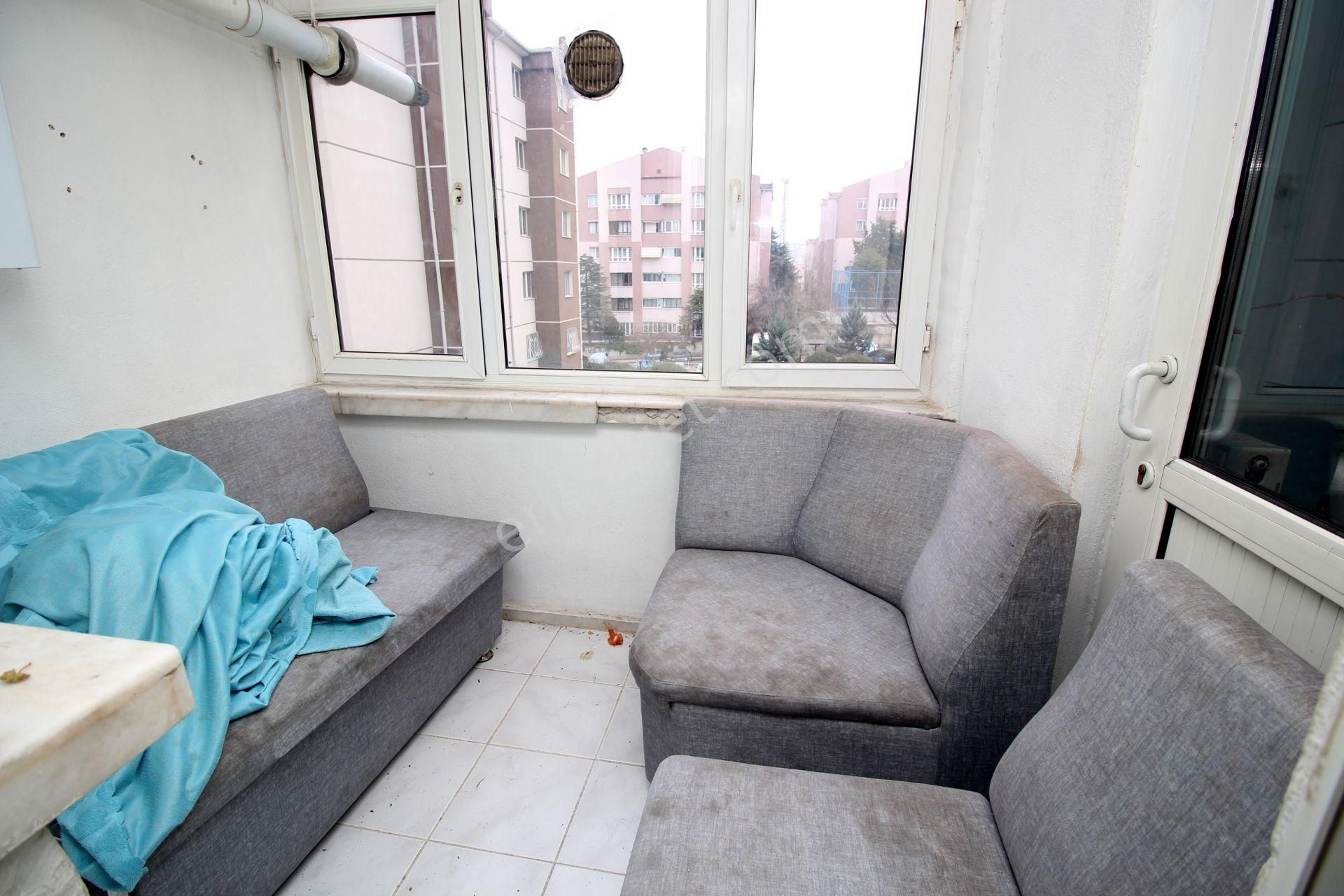 Emre Emlaktan Elvankent'te Gimsa Yanı Site İçi Arakatta 3+1 Satılık Daire - Görsel 9