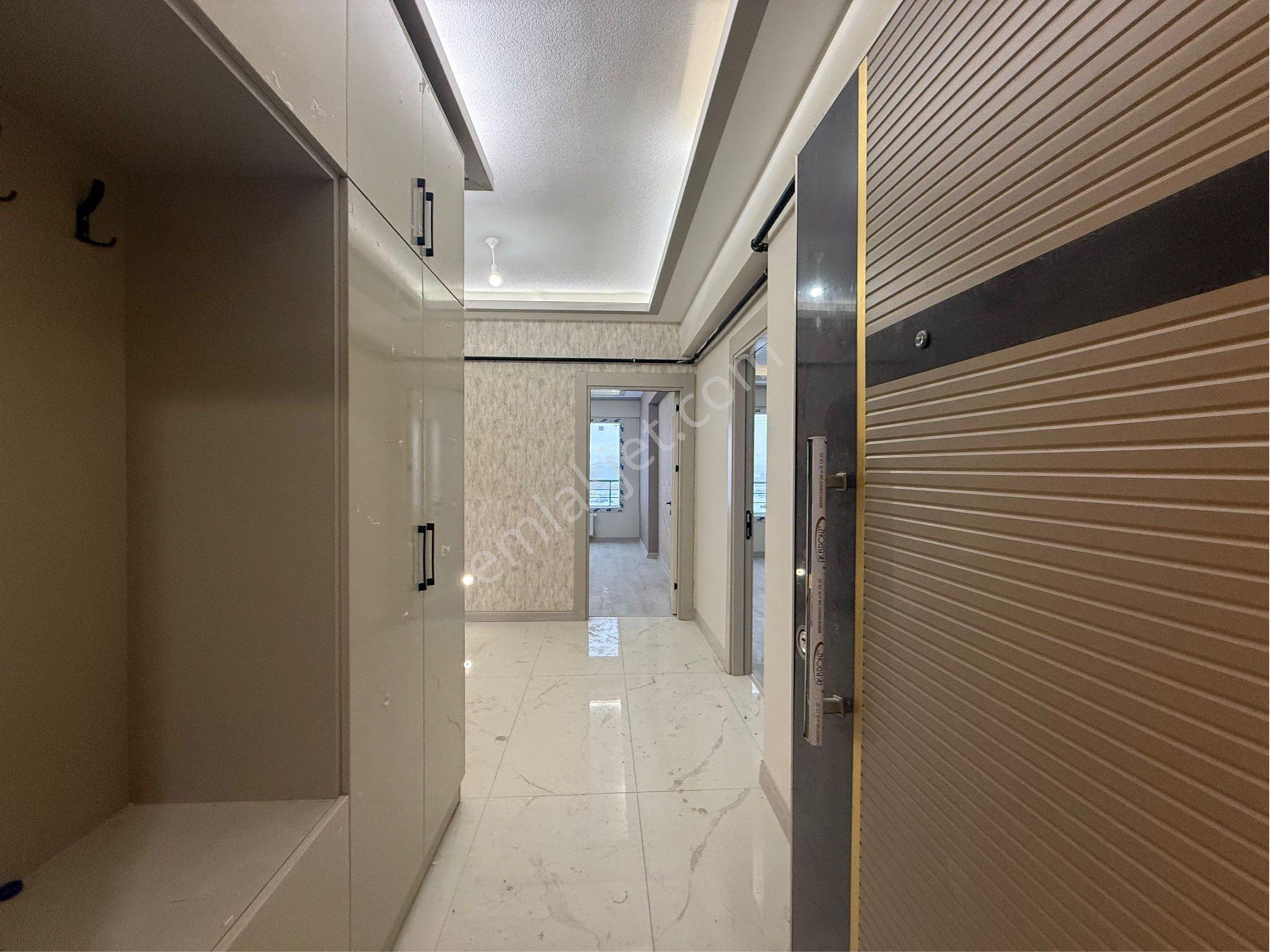 Serkentte Emsallerinden Çok Uyguna 4+1 Fırsat Dairesi - Görsel 17