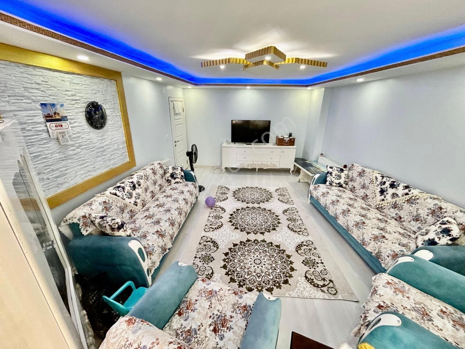 Home And Car'dan Ayrı Mutfaklı Geniş 3+1 Satılık Fırsat Daire - Görsel 24