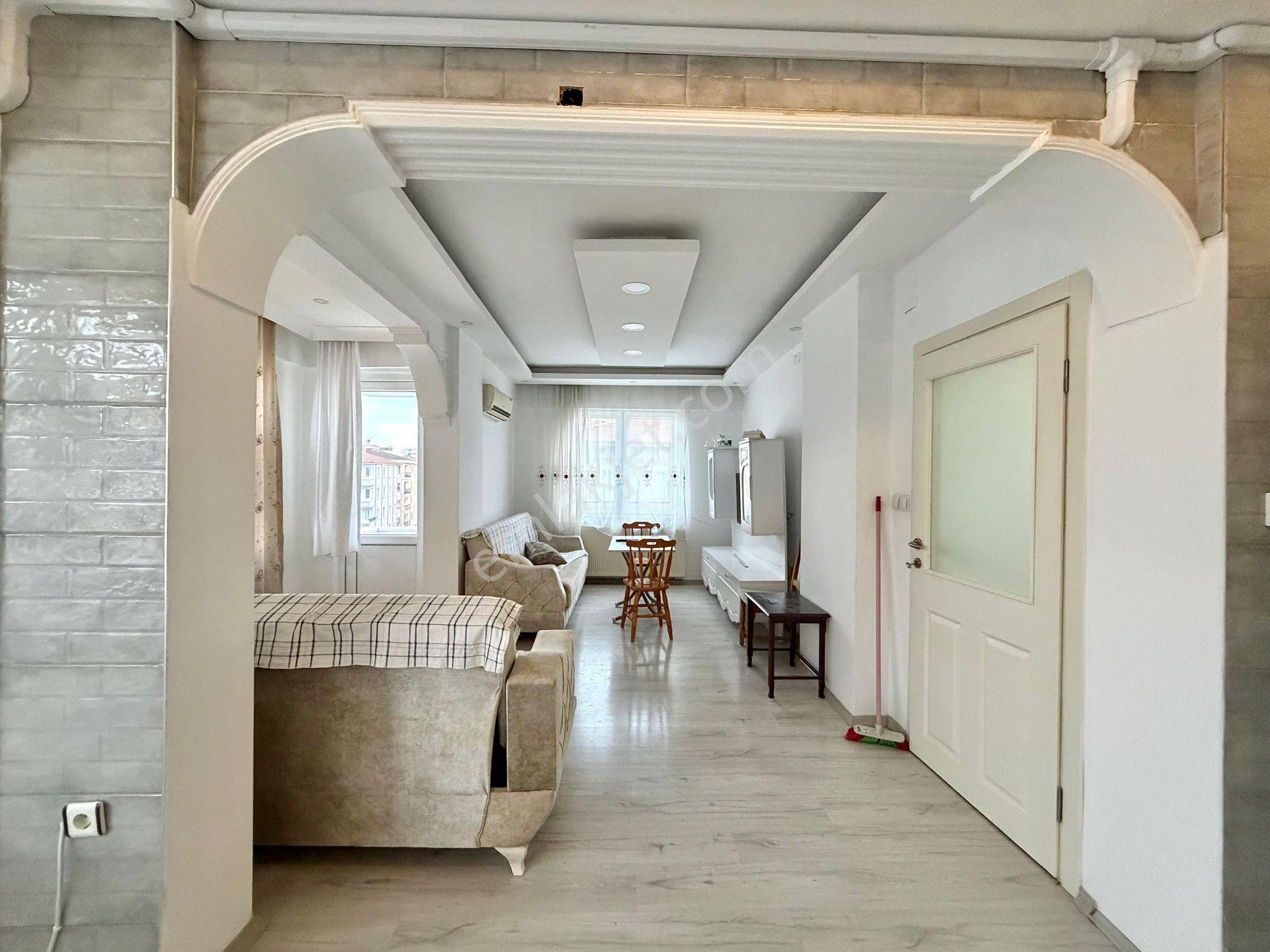 Home And Car'dan Edremitde İçi Yapılı Eşyalı 4+1 Dubleks Daire - Görsel 6