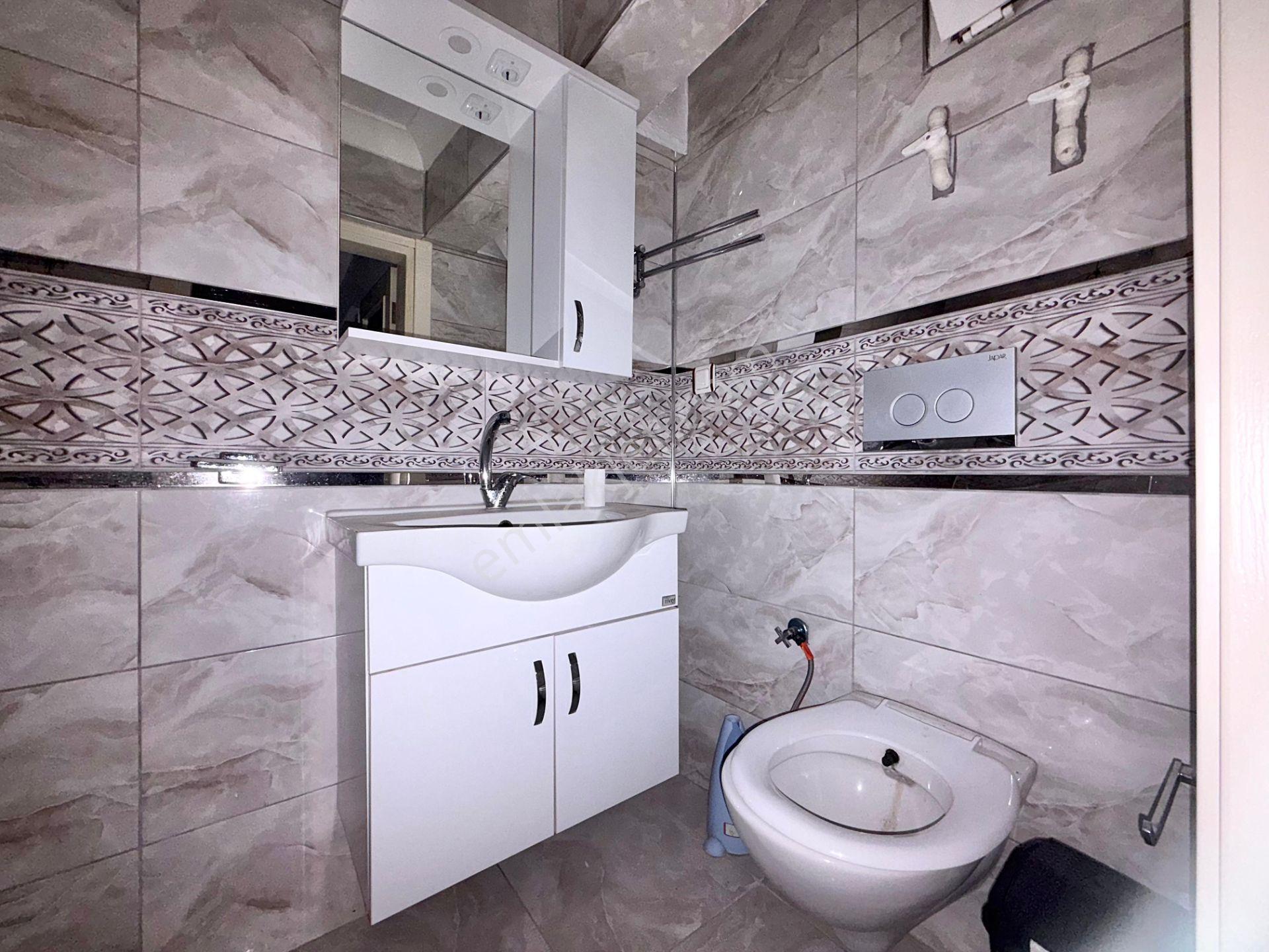 Home And Car'dan Edremitde İçi Yapılı Eşyalı 4+1 Dubleks Daire - Görsel 34