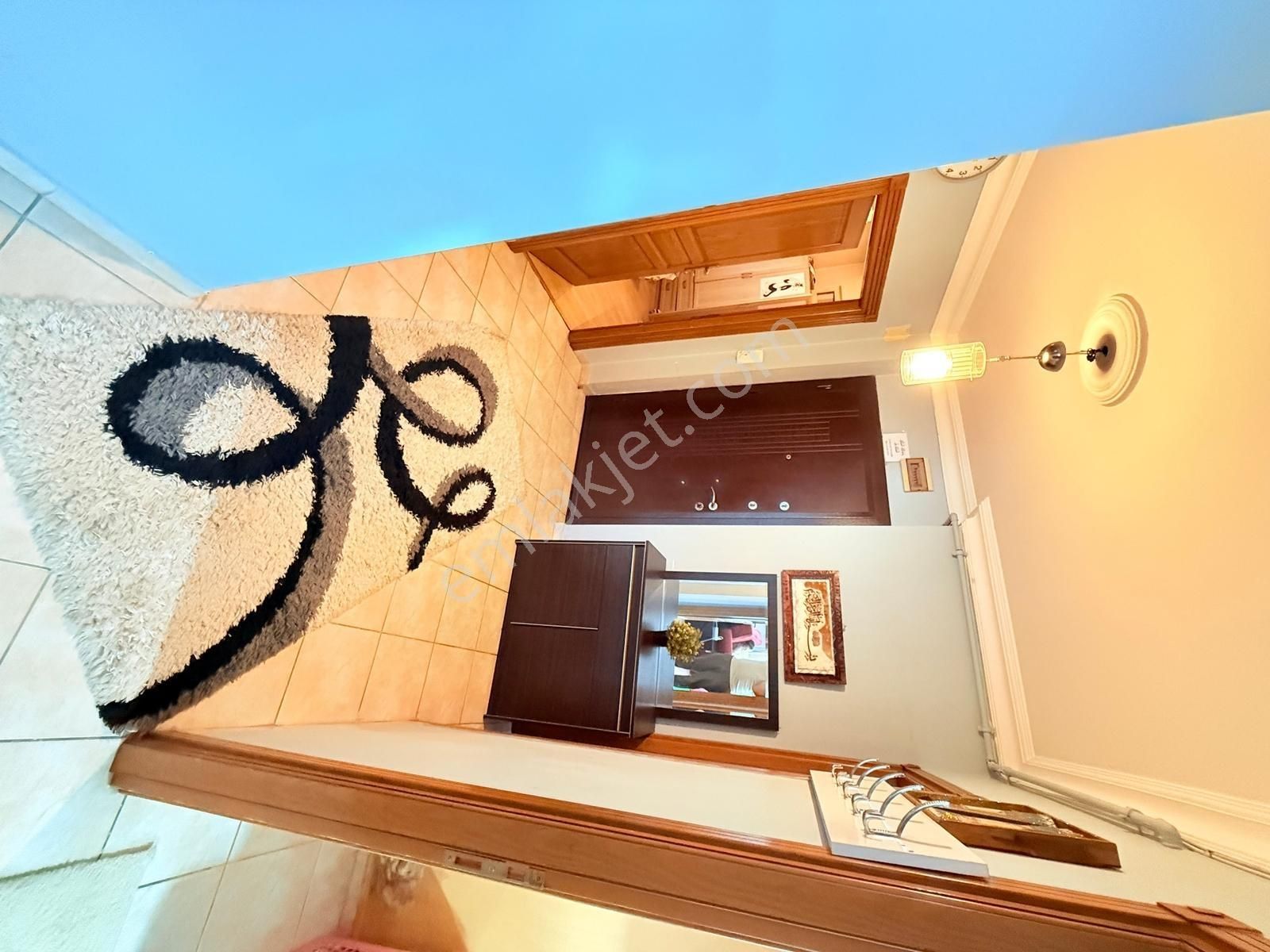 Maltepe Girne Mah.de Doğa Manzaralı Ara Kat 3+1 Satılık Daire - Görsel 12