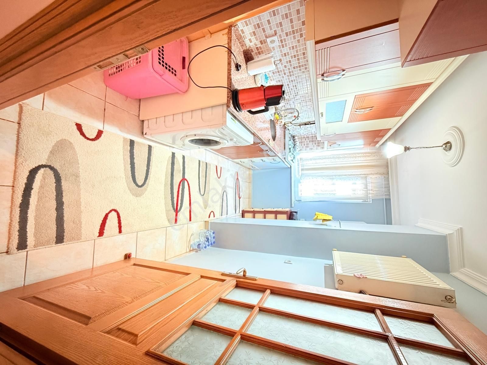 Maltepe Girne Mah.de Doğa Manzaralı Ara Kat 3+1 Satılık Daire - Görsel 2