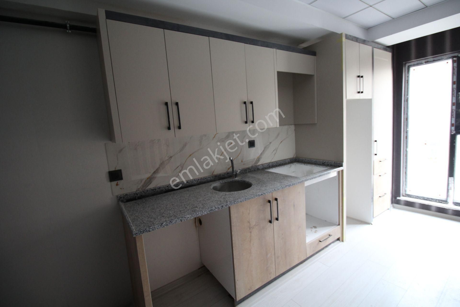 Aksaray Hacı Hasanlı Mahallesi Sıfır 1+1 Kiralık Ofis - Görsel 5