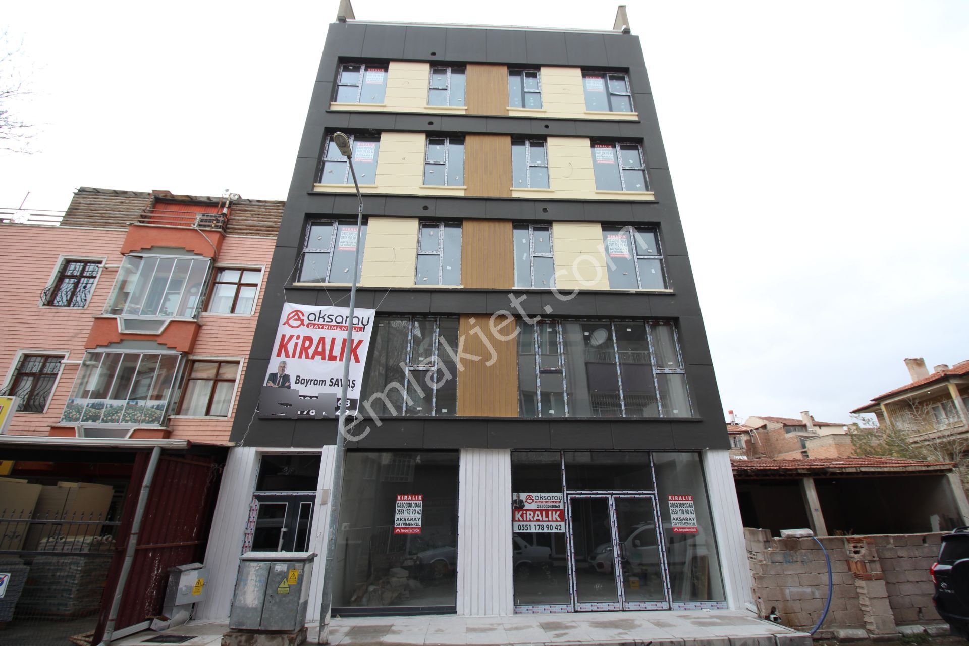 Aksaray Hacı Hasanlı Mahallesi Sıfır 1+1 Kiralık Ofis