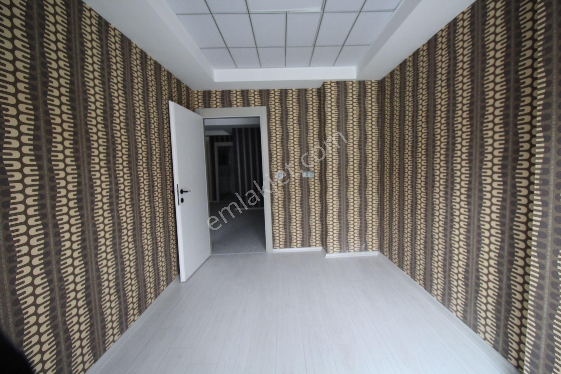 Aksaray Hacı Hasanlı Mahallesi Sıfır 1+1 Kiralık Ofis - Görsel 19