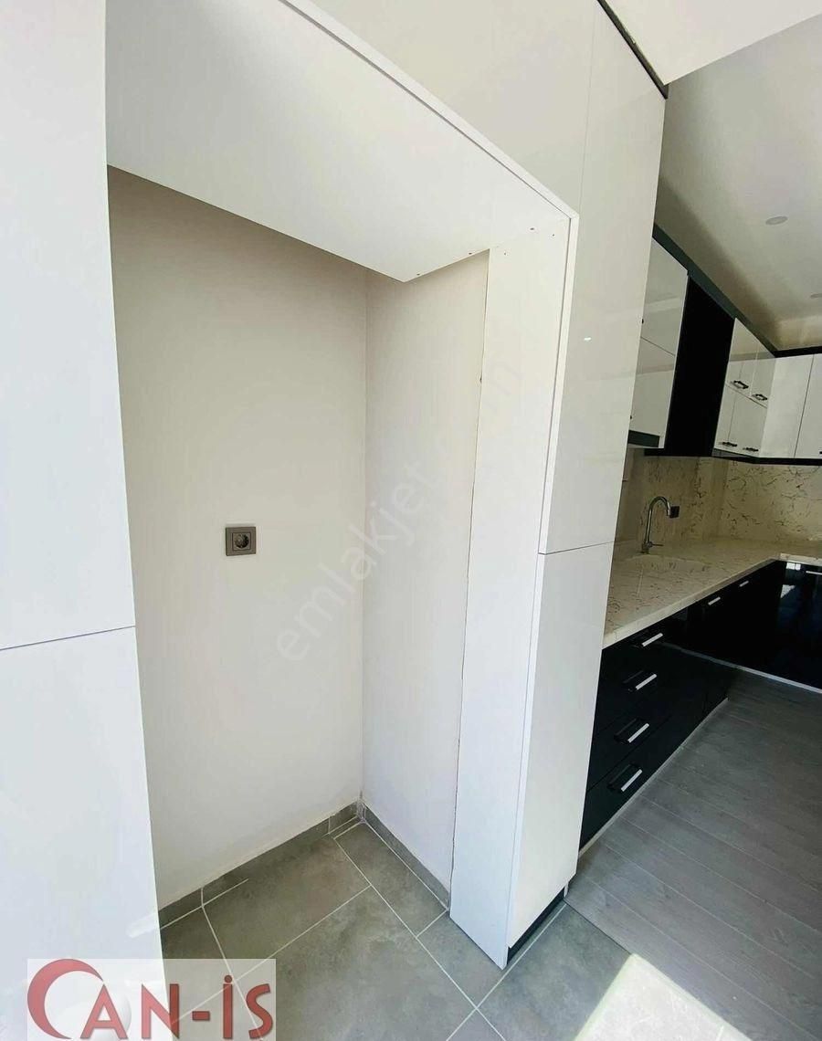 Göynükte 4+1 Tam Müstakil Tripleks Havuzlu Villa Can-iş Emlak - Görsel 9