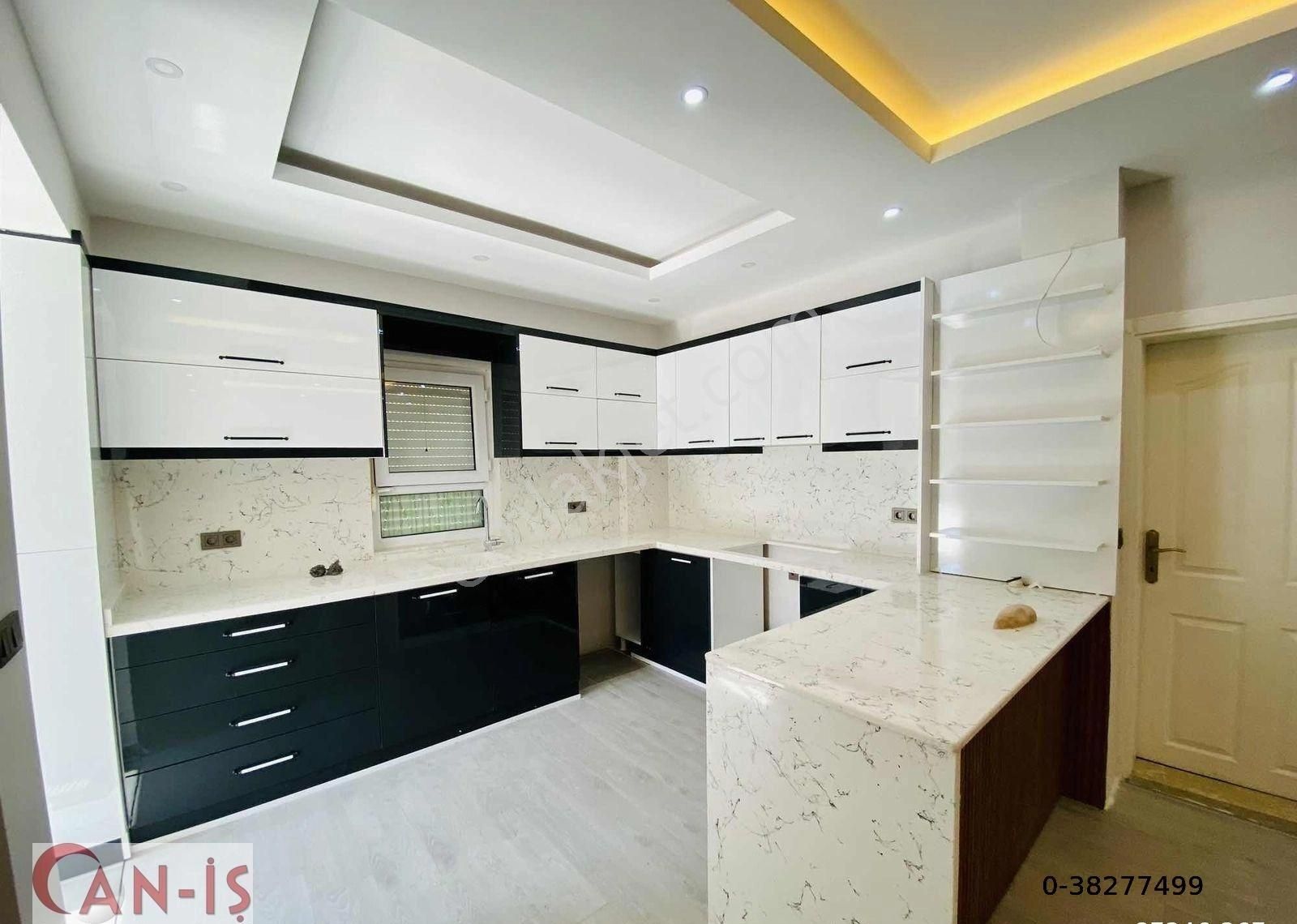 Göynükte 4+1 Tam Müstakil Tripleks Havuzlu Villa Can-iş Emlak - Görsel 8