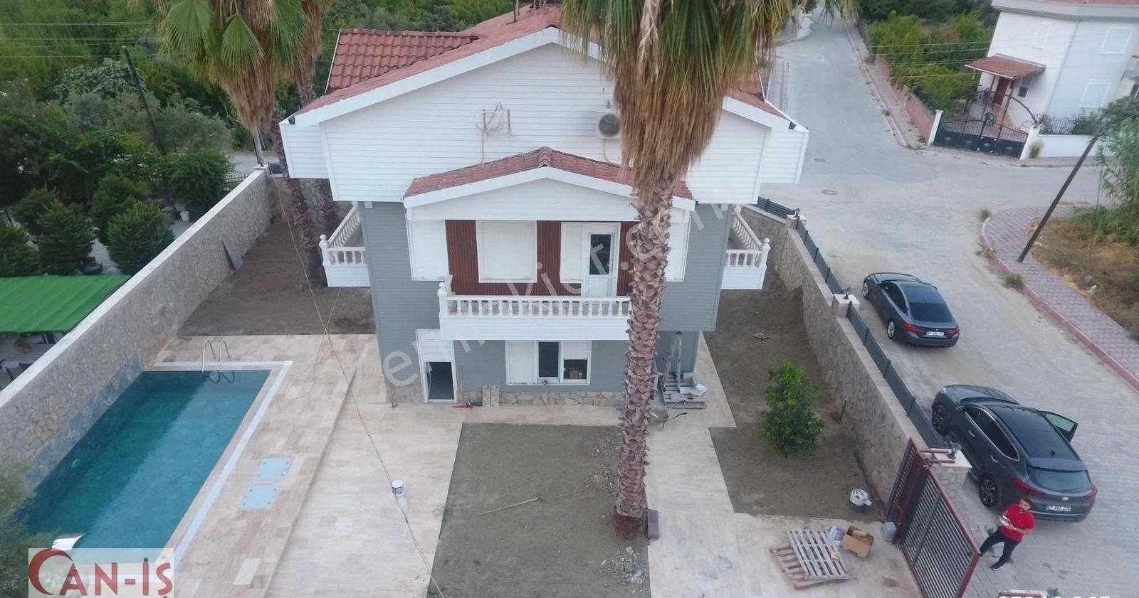 Göynükte 4+1 Tam Müstakil Tripleks Havuzlu Villa Can-iş Emlak - Görsel 23