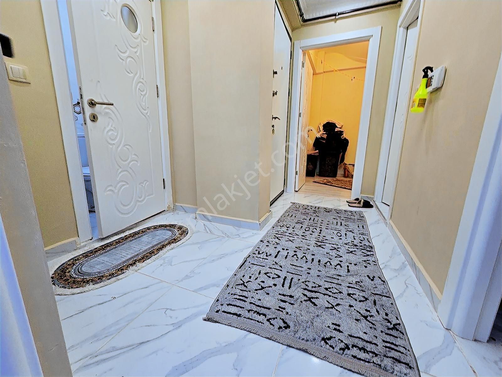 Mimar Yapıdan Satılık İskanlı Sığınak Üstü 2+1 Bahçe Kat - Görsel 3