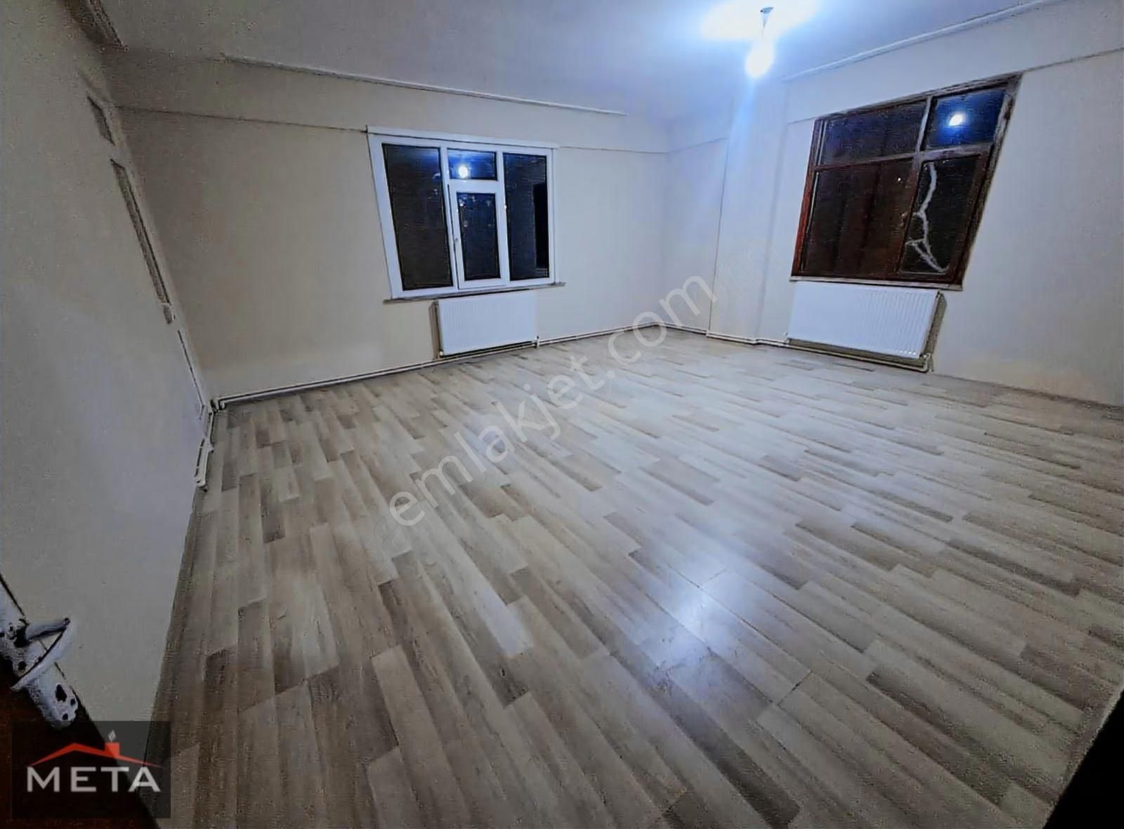 Yusuf'tan Sülüntepe Mh.kiralık 130m2 3+1 Boyası Yapılmış Daire
