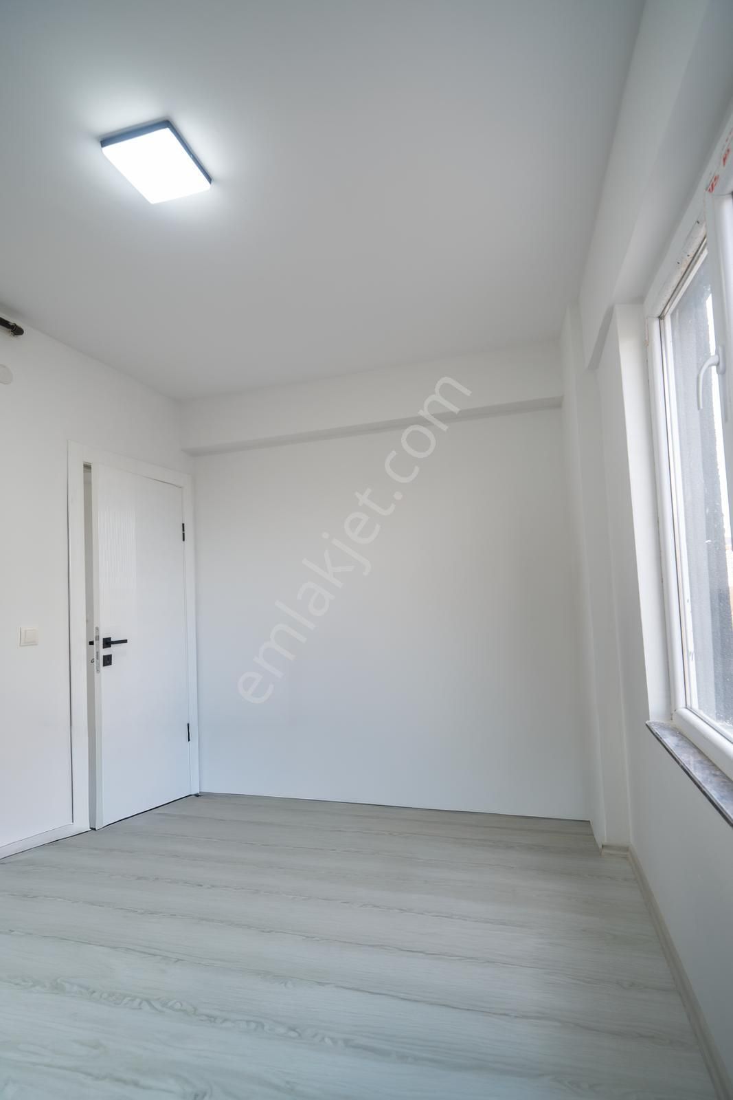 Protokol Yolunda 1+1 Kat Ve Cephe Seçenekleri İle Lüks Daireler - Görsel 8