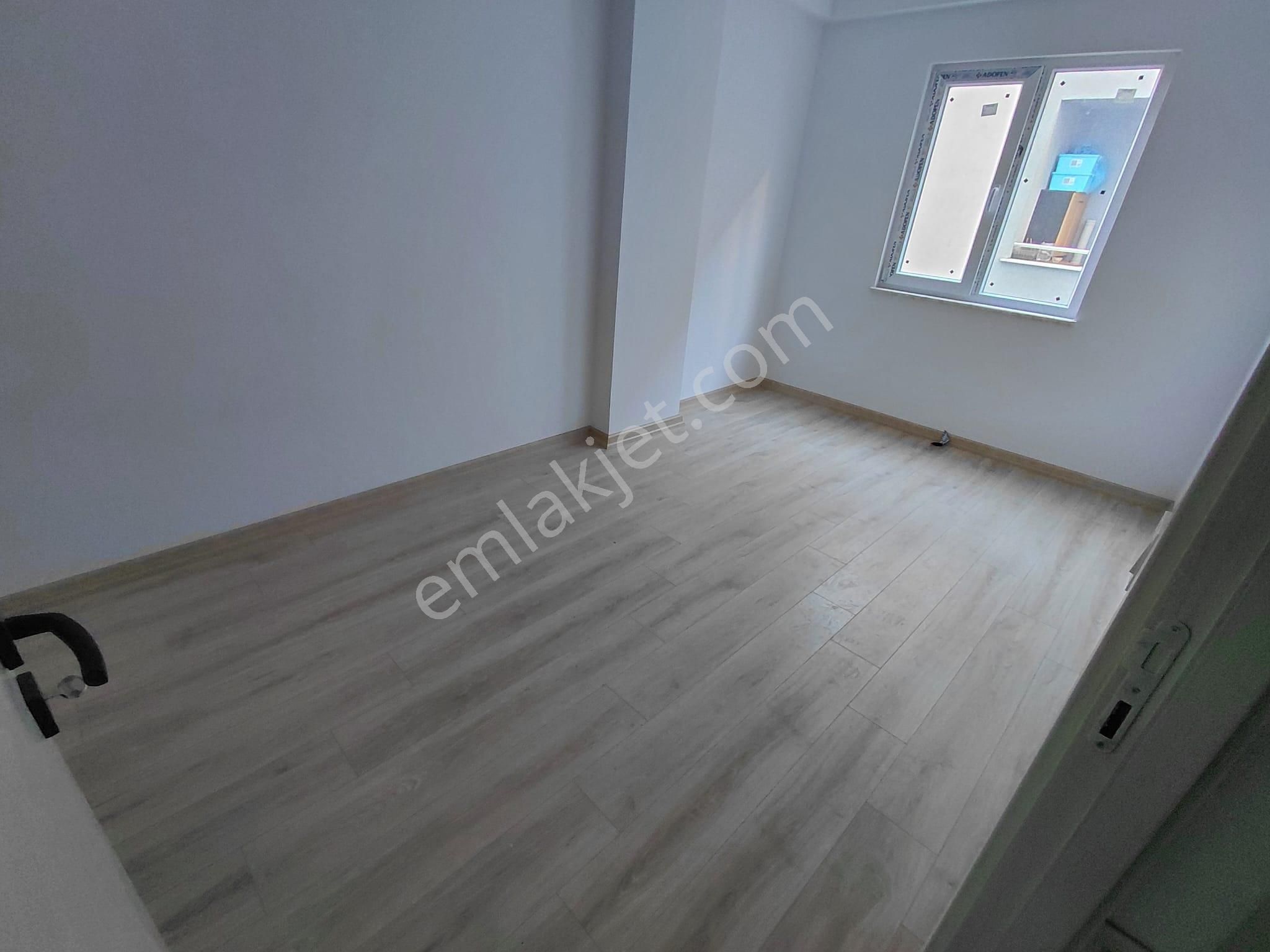 Merkezi Konumda Cadde Üzeri Karanlık Odasız 80m² 2+1 Daire - Görsel 30