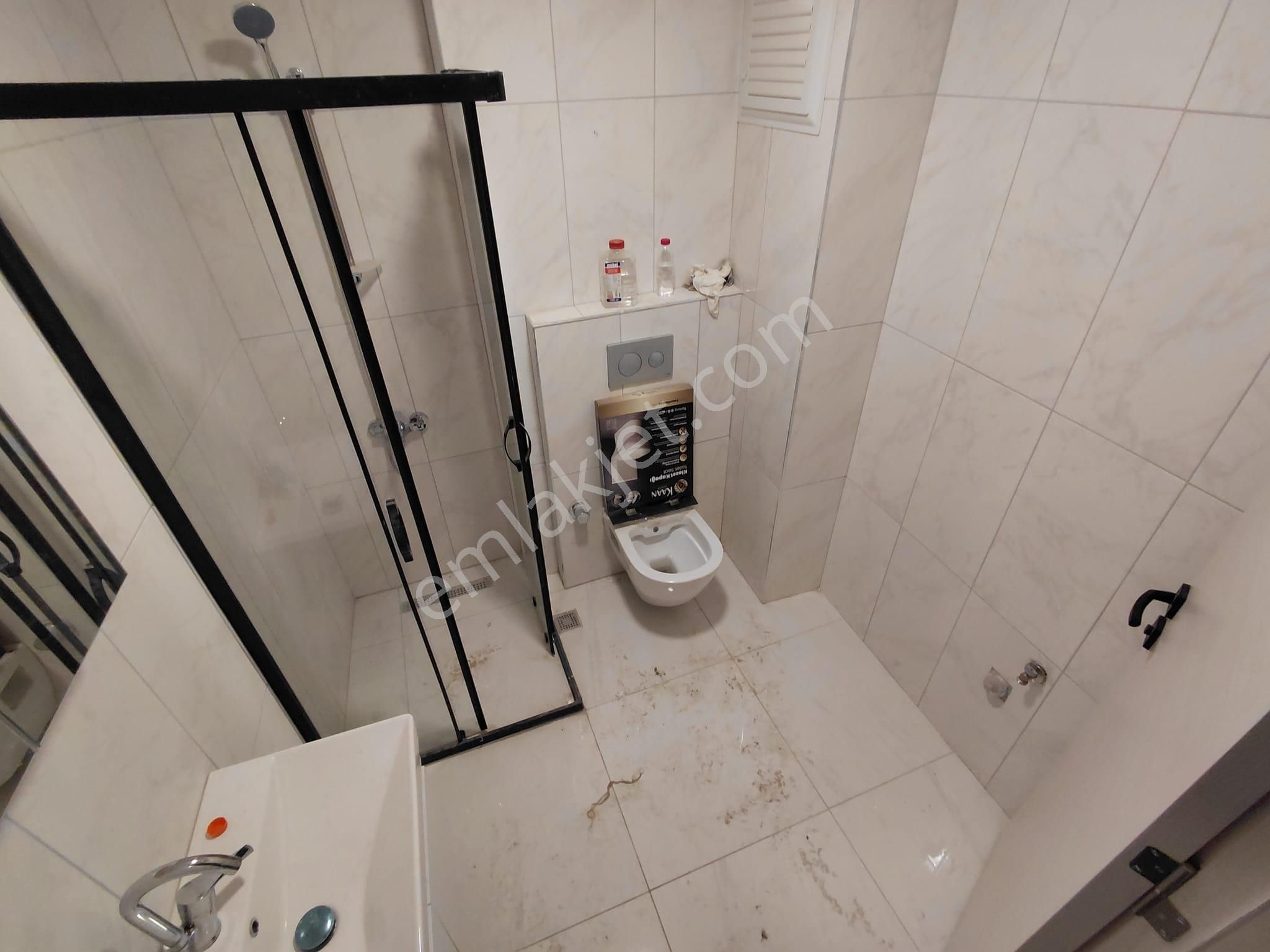 Merkezi Konumda Cadde Üzeri Karanlık Odasız 80m² 2+1 Daire - Görsel 33