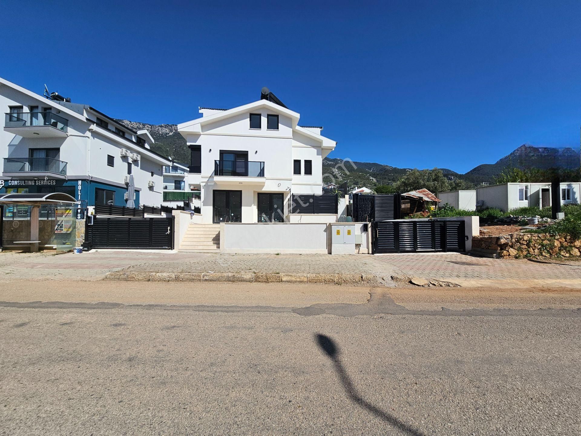 Goldhouse Dan Satılık Cadde Üzeri Ve Tabela Değeri Yüksek Fırsat Dükkan - Görsel 9