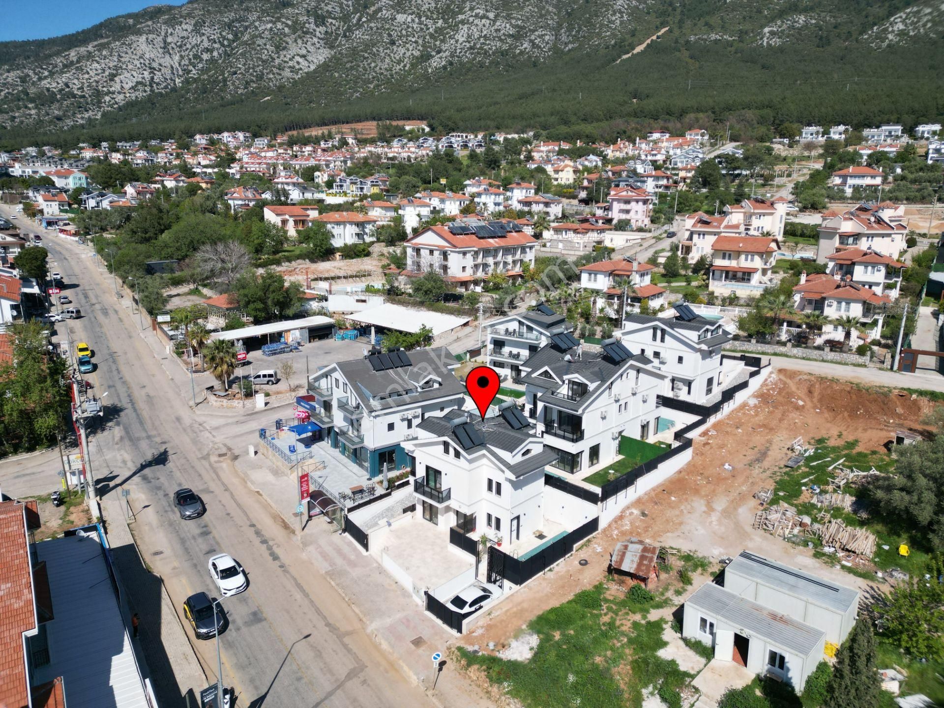 Goldhouse Dan Satılık Cadde Üzeri Ve Tabela Değeri Yüksek Fırsat Dükkan