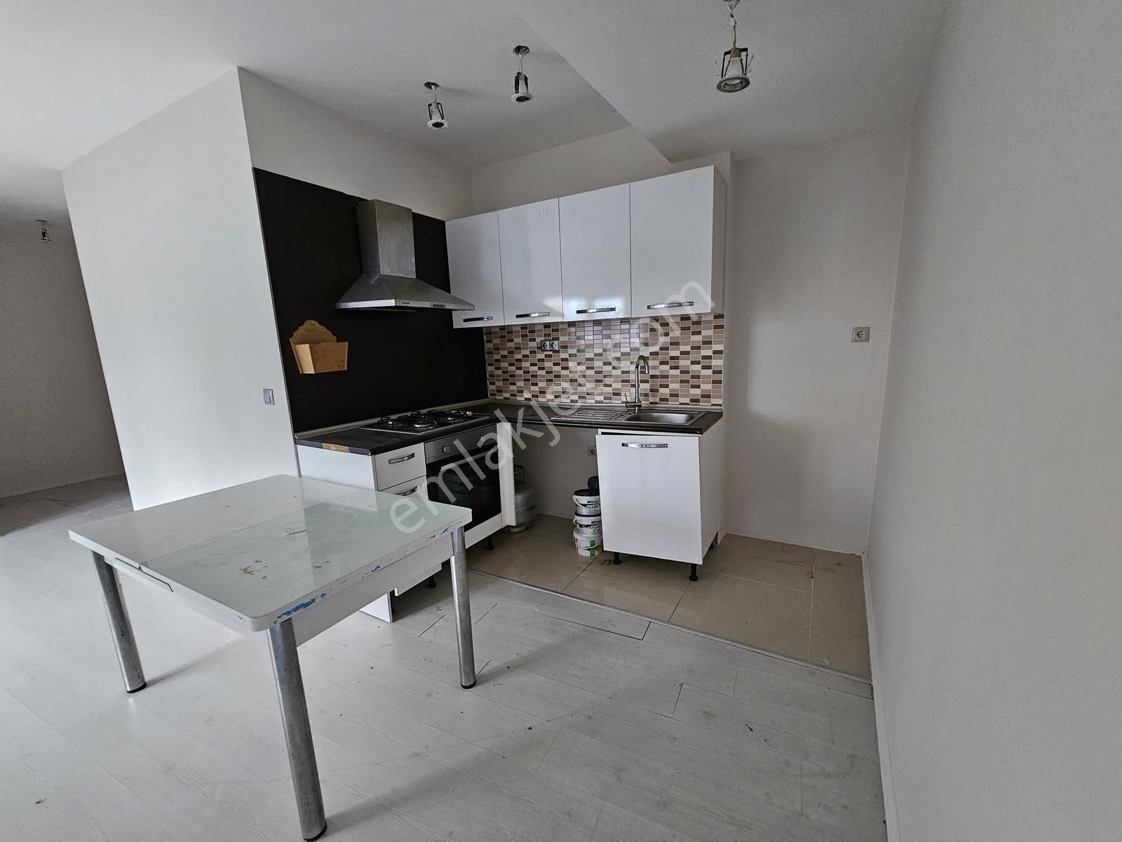 Çanakkale Merkez Barbaros Mahallesi Kiralık 1+1 - Görsel 18