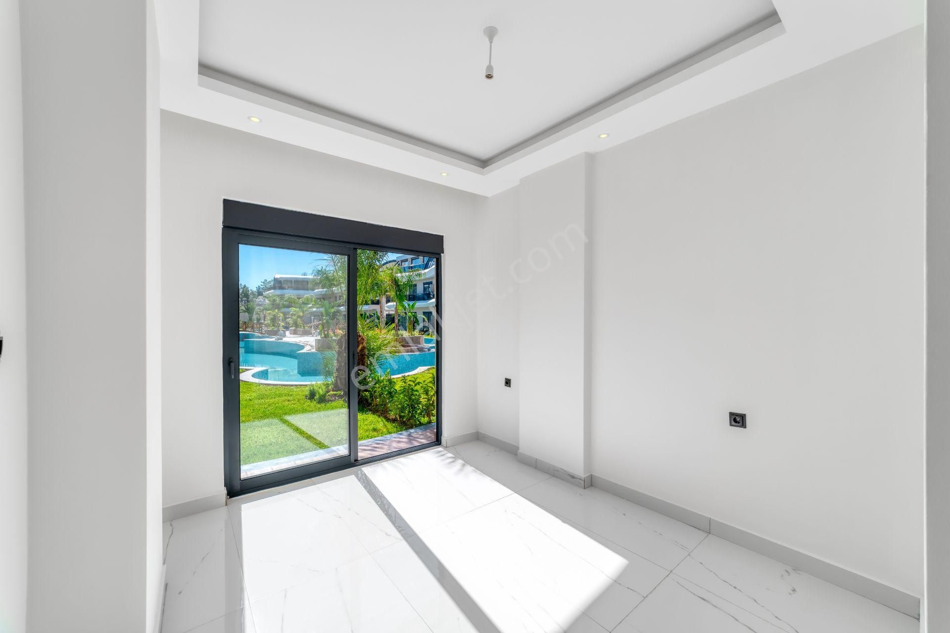 Özel Bahçeli & Direkt Havuz Girişli | Villa Konforunda Nadir Rezidans Daire - Görsel 21