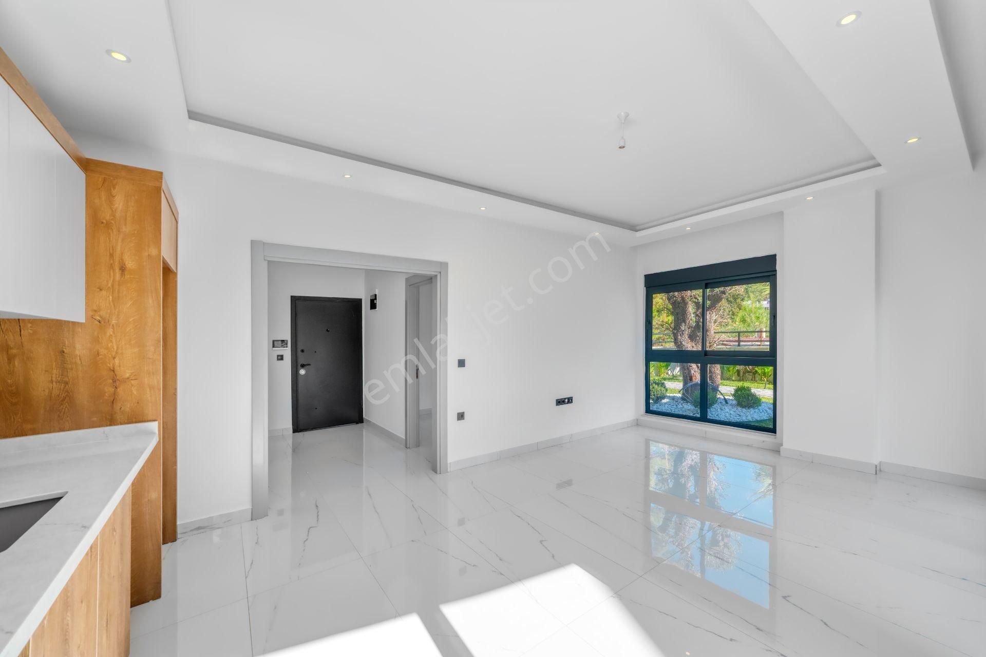 Özel Bahçeli & Direkt Havuz Girişli | Villa Konforunda Nadir Rezidans Daire - Görsel 10