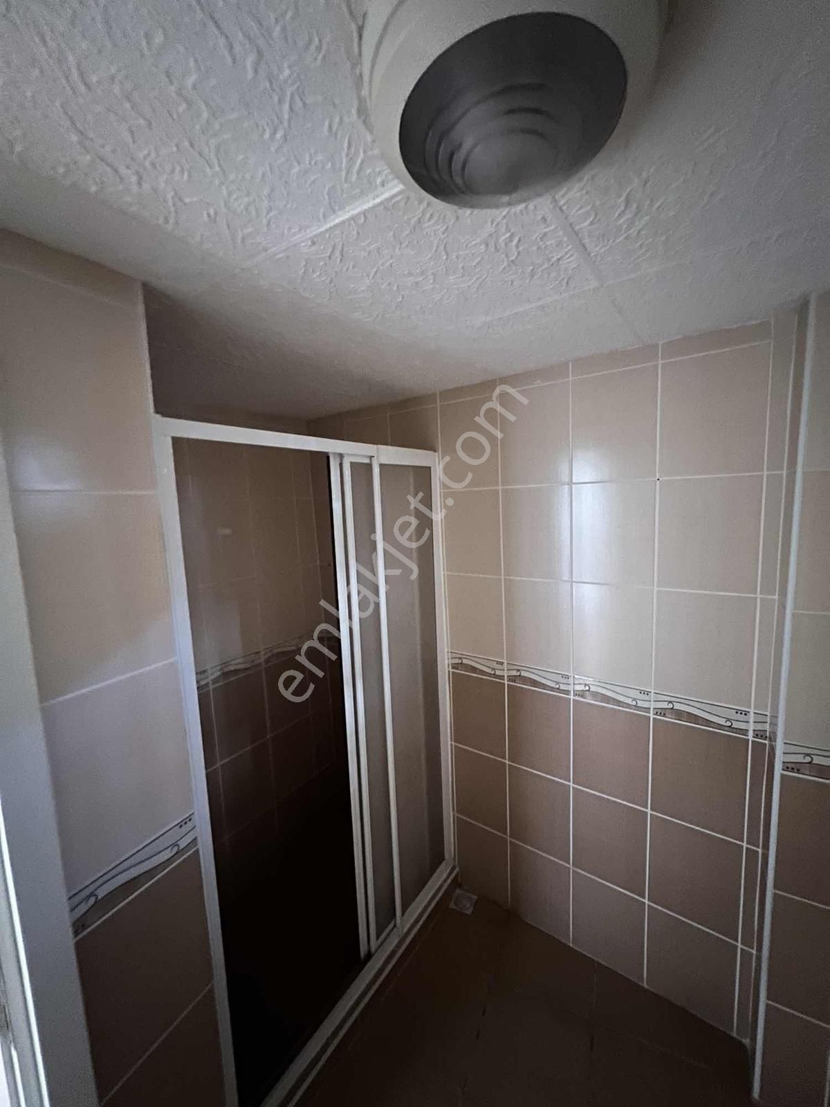 Aktaş Gayrimenkulden Reşadiyede 2+1 90 M2 Satılık - Görsel 5