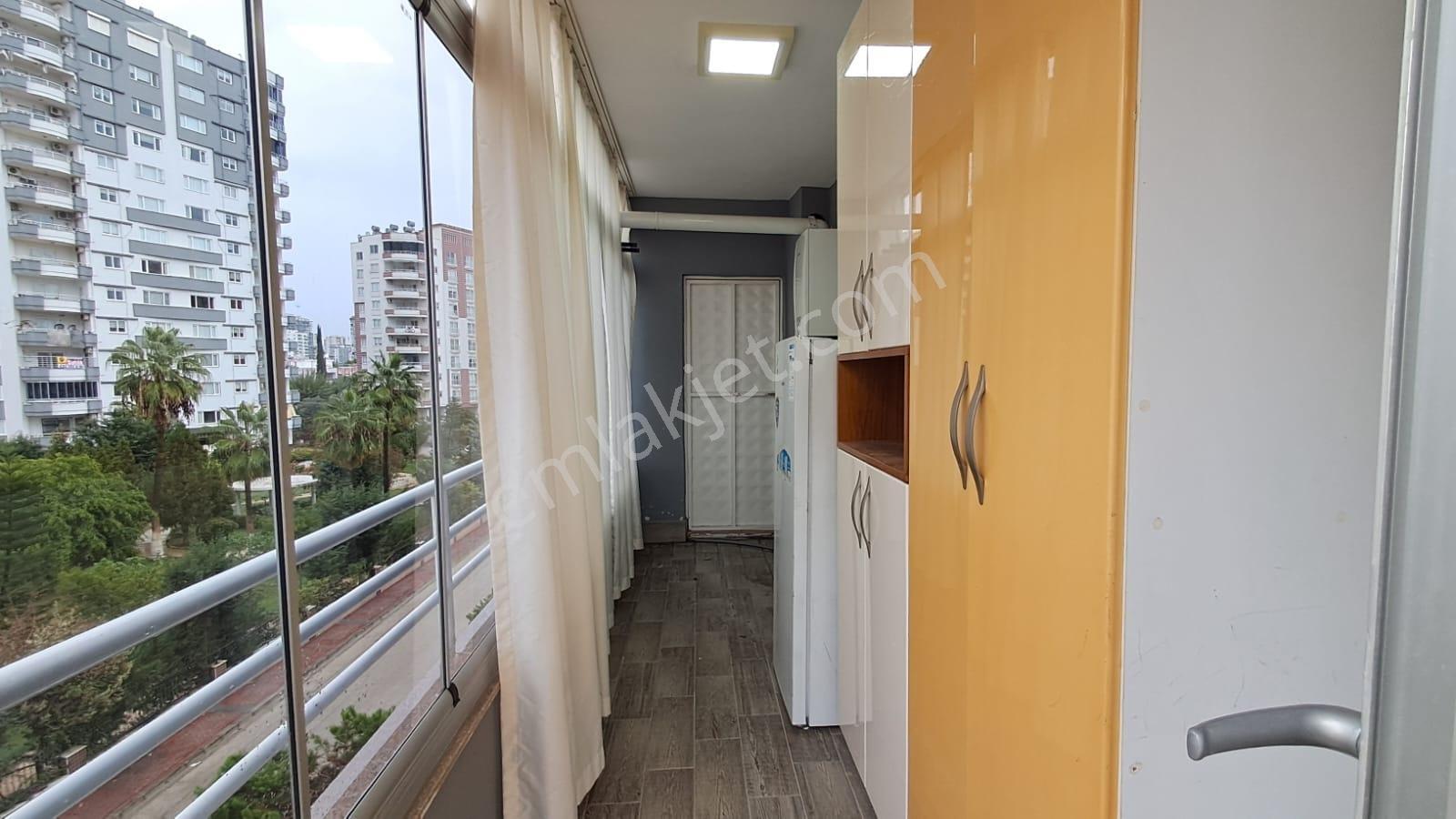 Tüzün'den Forum Civarı 4+1 Bağımsız Mutfaklı Satılık Daire - Görsel 33