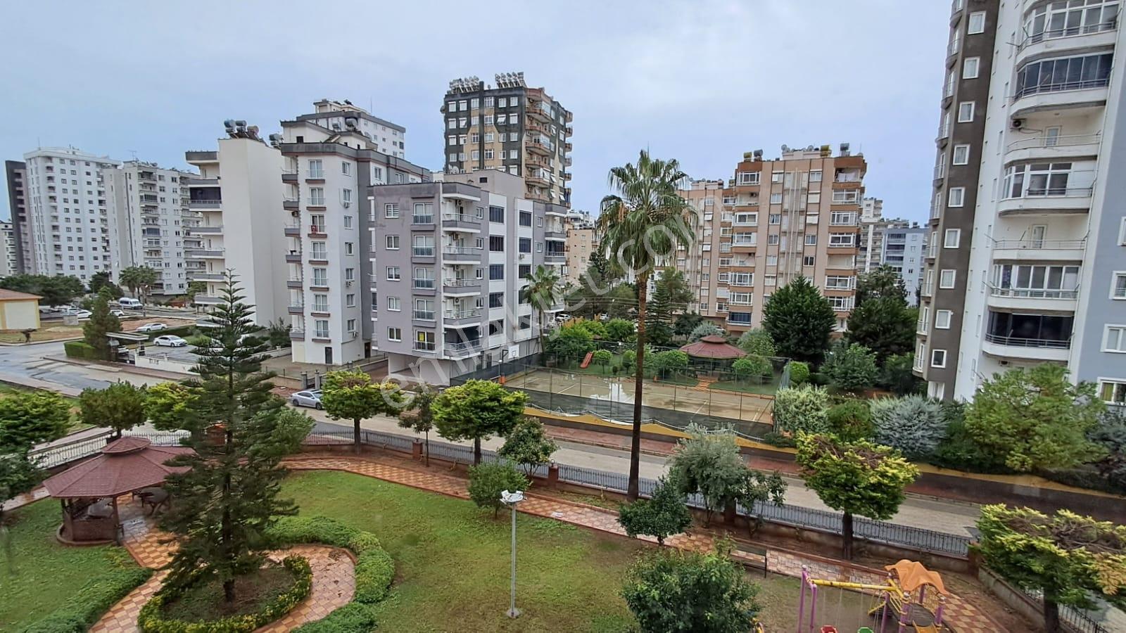 Tüzün'den Forum Civarı 4+1 Bağımsız Mutfaklı Satılık Daire - Görsel 17