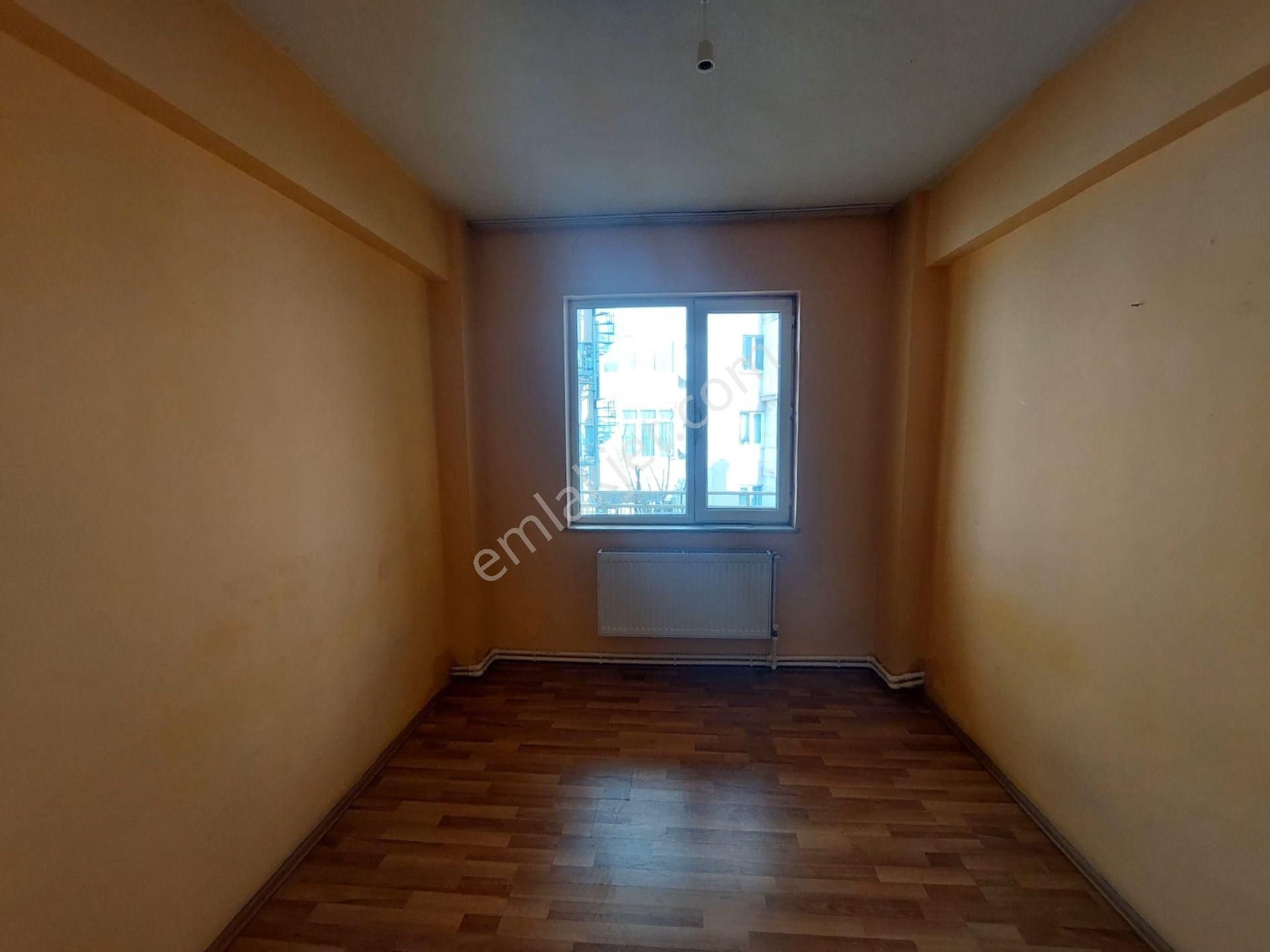 Recep Ümit Emlak'tan Hacı Seyit Mahallesi Gazi Yakup Satar Caddesi Yakını Kiralık 2+1 Daire - Görsel 16