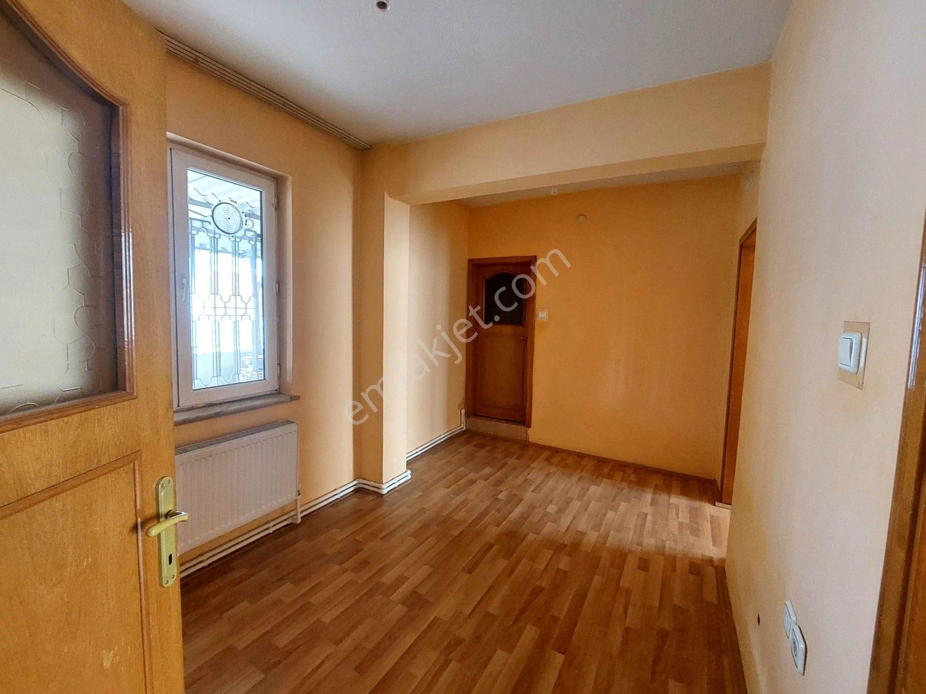 Recep Ümit Emlak'tan Hacı Seyit Mahallesi Gazi Yakup Satar Caddesi Yakını Kiralık 2+1 Daire - Görsel 18