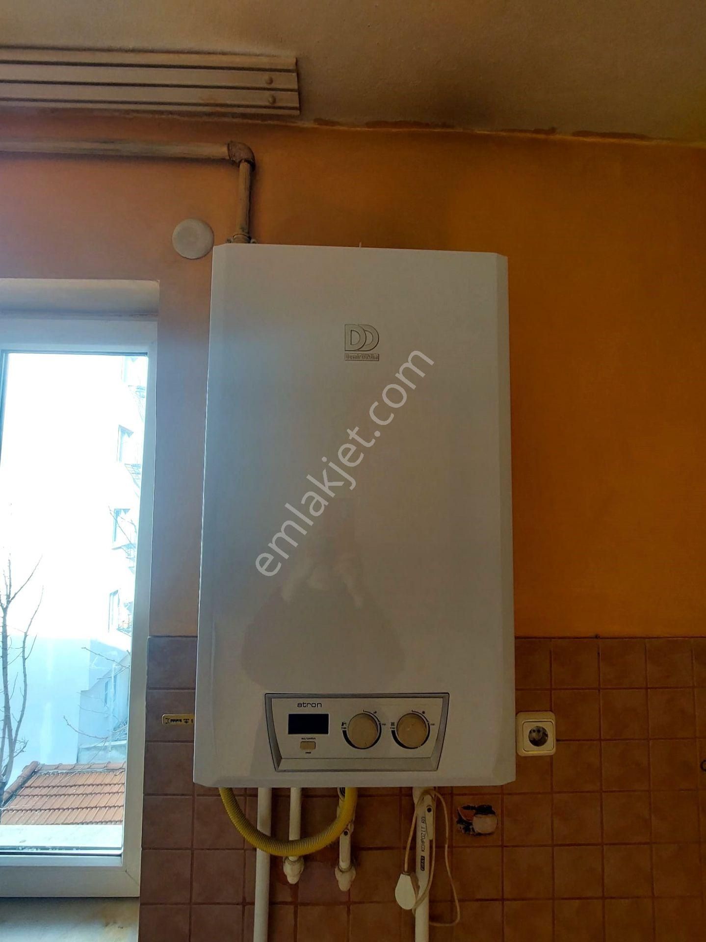 Recep Ümit Emlak'tan Hacı Seyit Mahallesi Gazi Yakup Satar Caddesi Yakını Kiralık 2+1 Daire - Görsel 5