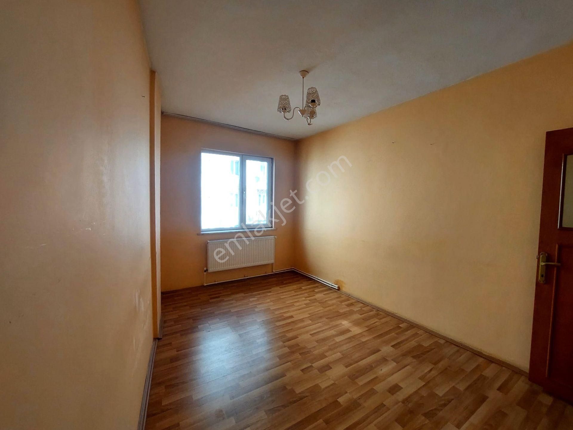 Recep Ümit Emlak'tan Hacı Seyit Mahallesi Gazi Yakup Satar Caddesi Yakını Kiralık 2+1 Daire - Görsel 19