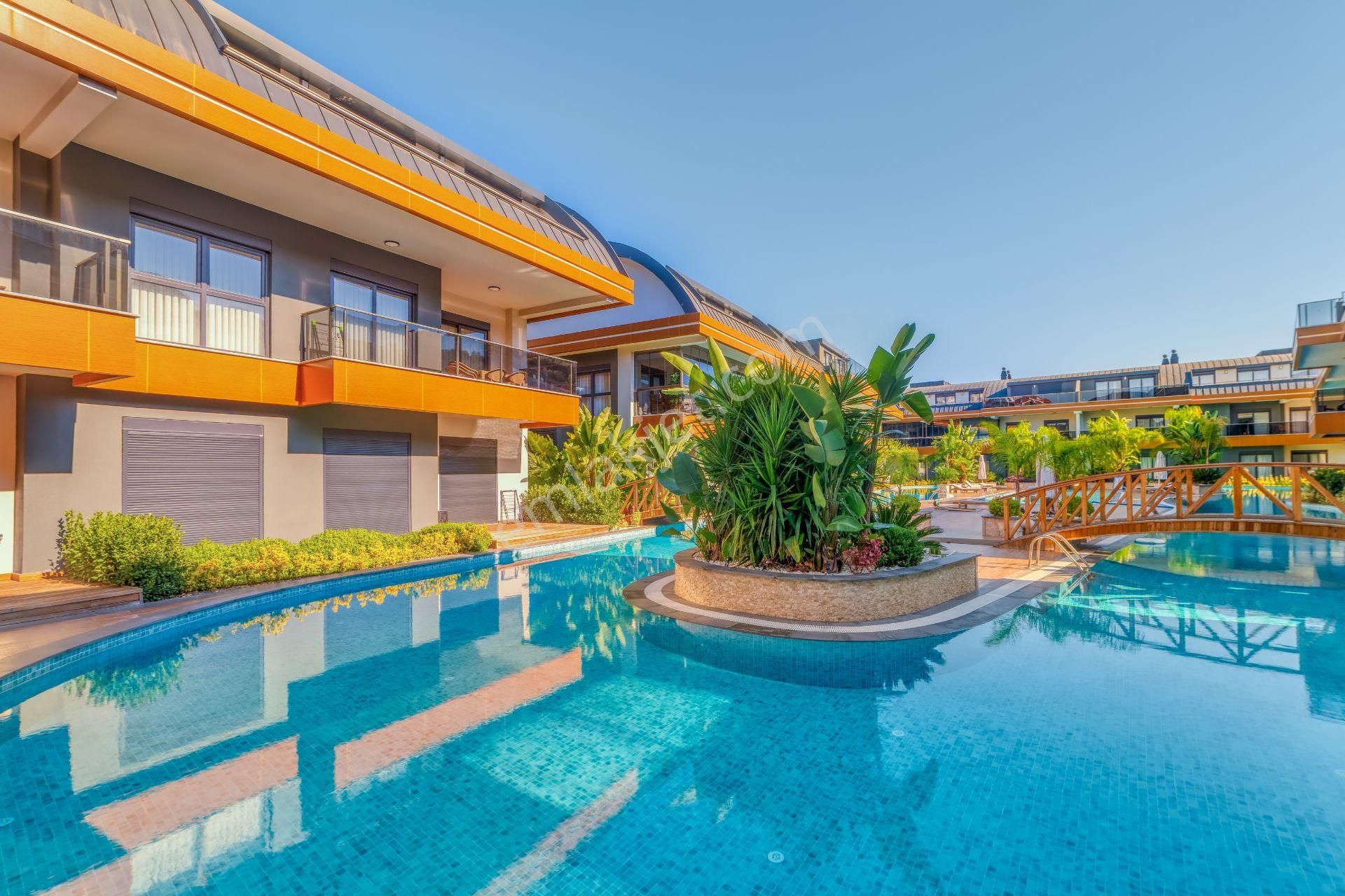 Villa Tadında Direkt Havuz Girişli 2+1 Swım-up Rezidans | Son Daire - Görsel 14