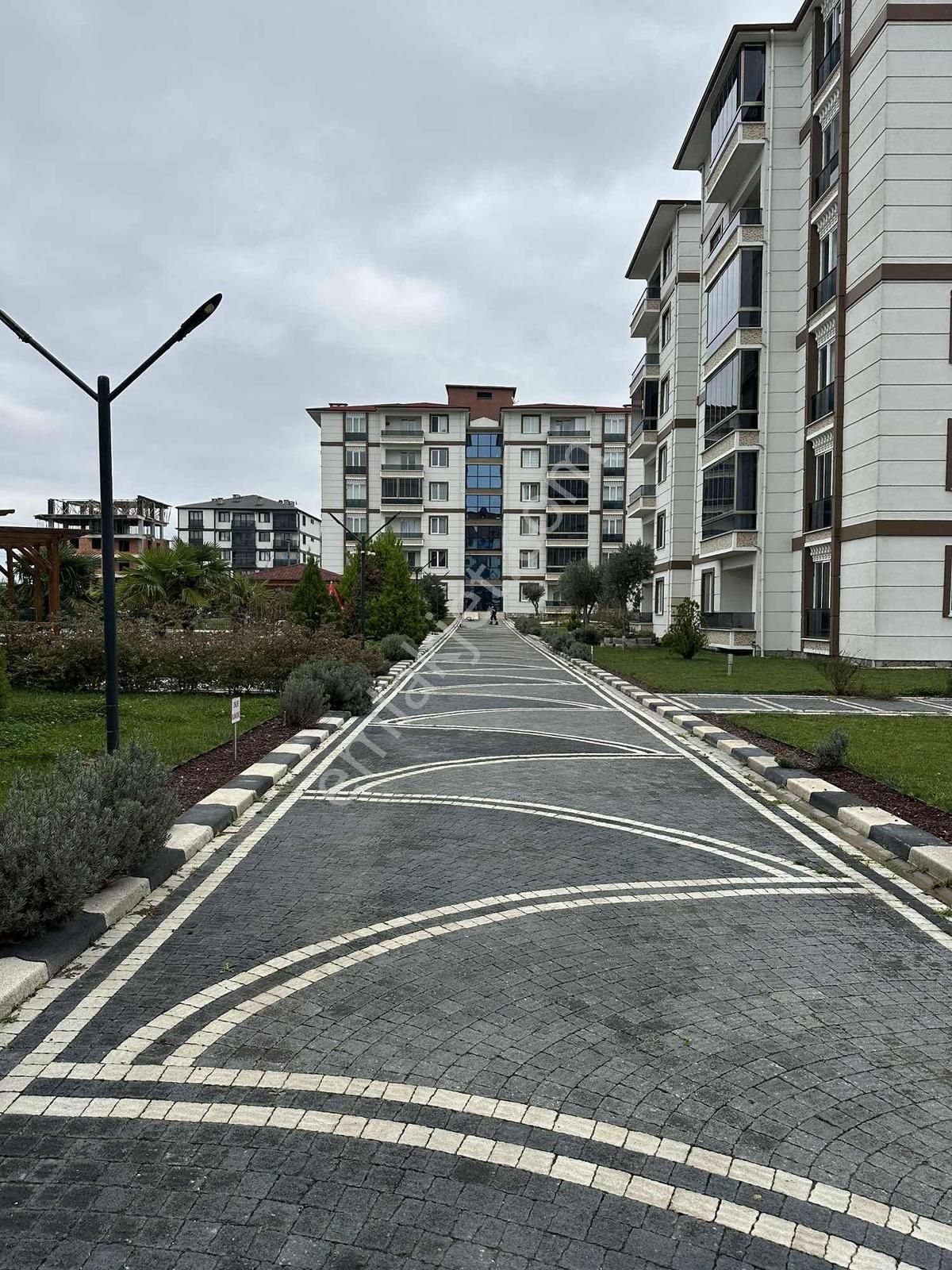 Tuğra'dan Çıngıl Yapı Adapark Konakları 1 De 2+1 Kiralık Daire - Görsel 2