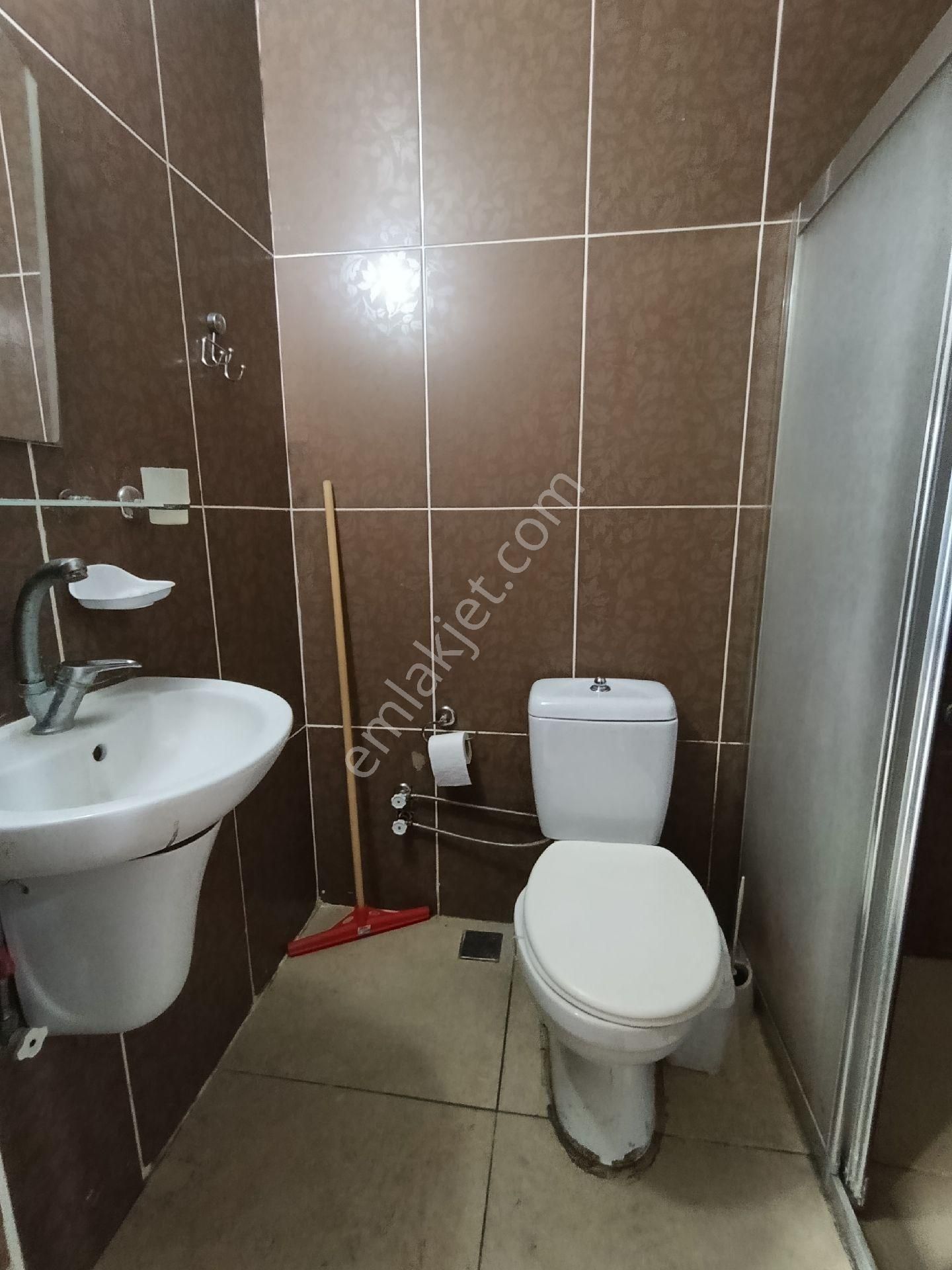 Katmerci Dayı Arkasi 1+1 Apartman - Görsel 9